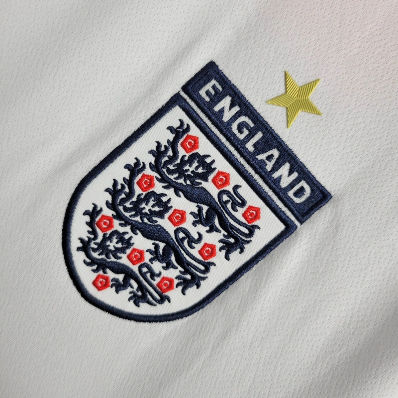 2006 Retro England Home Football Shirt