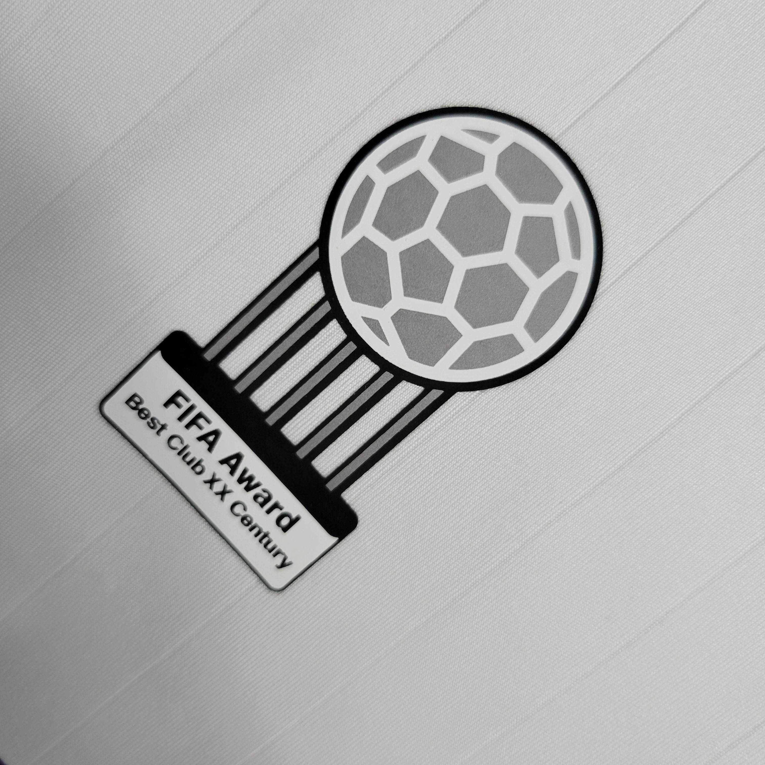 2006/2007 Retro Real Madrid Home Football Shirt