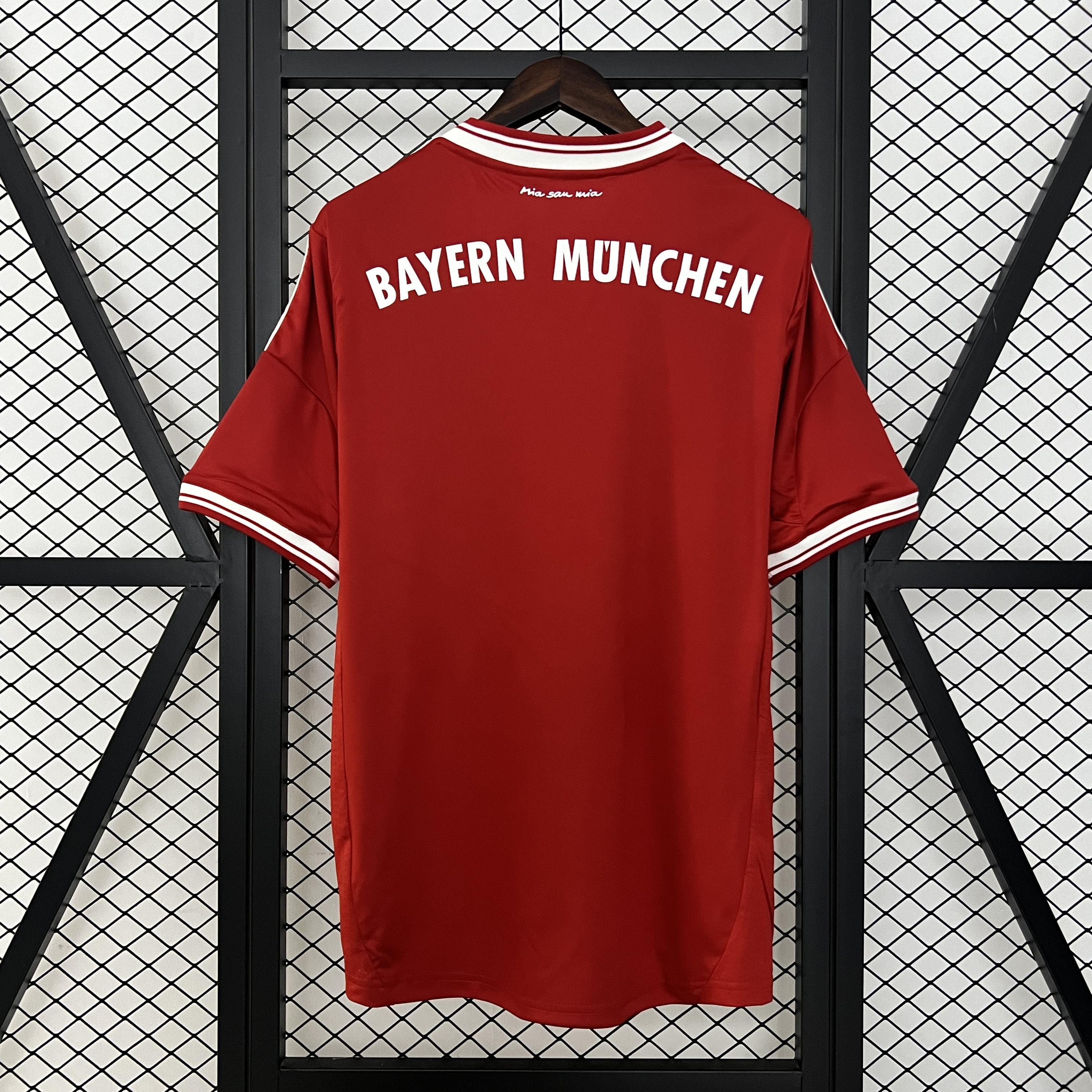 2013/2014 Retro Bayern Munchen HomeFootball shirt 1:1 Thai Quality