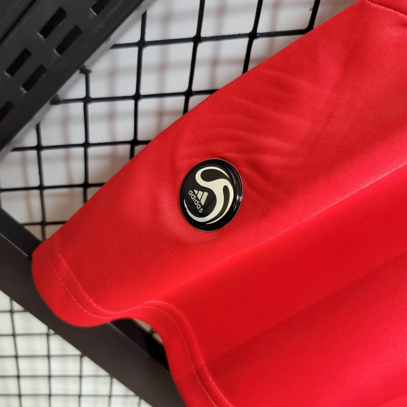 2008/2009  Retro Liverpool Champions League Home Football Shirt