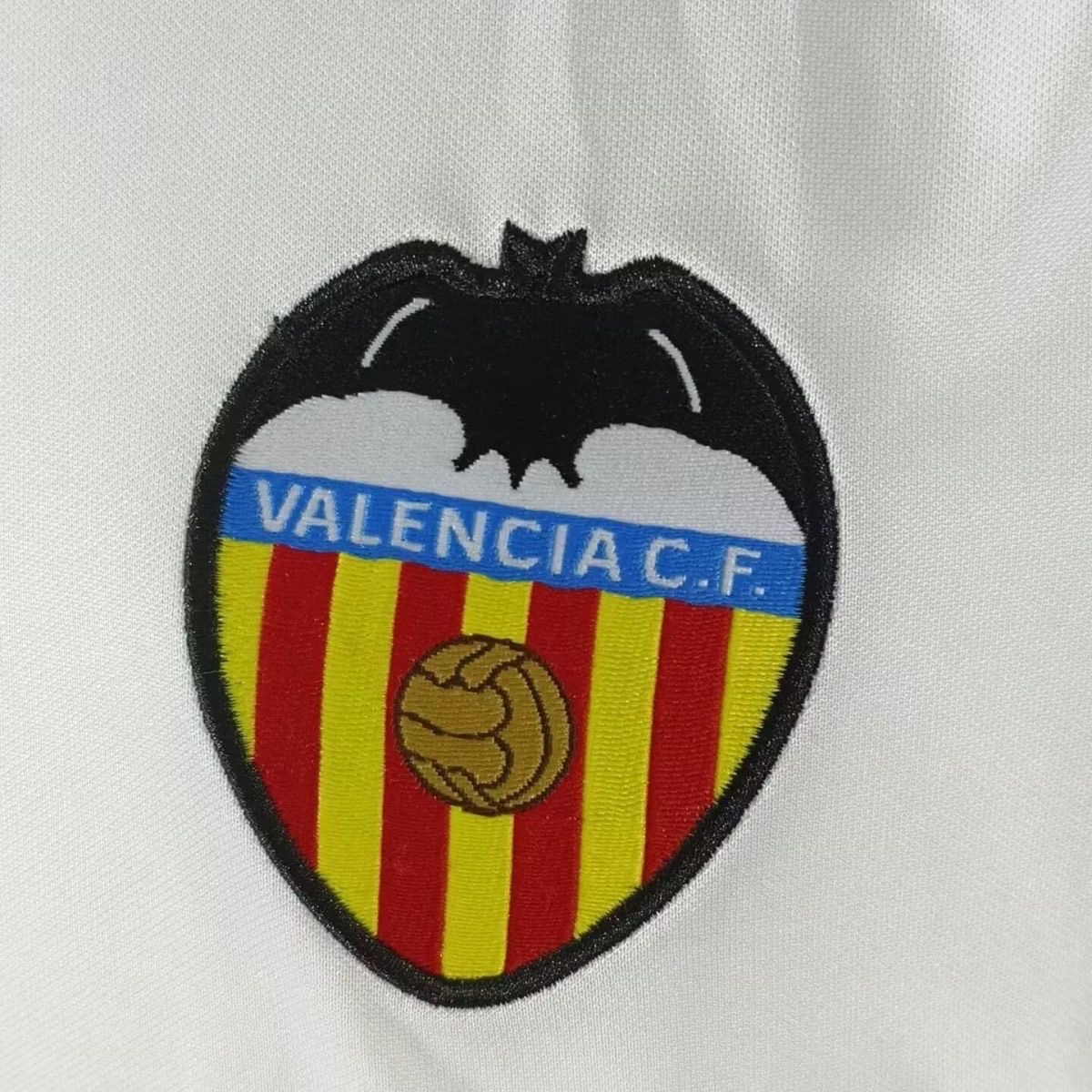 2006/2007 Retro Valencia Home Football Shirt 1:1 Thai Quality