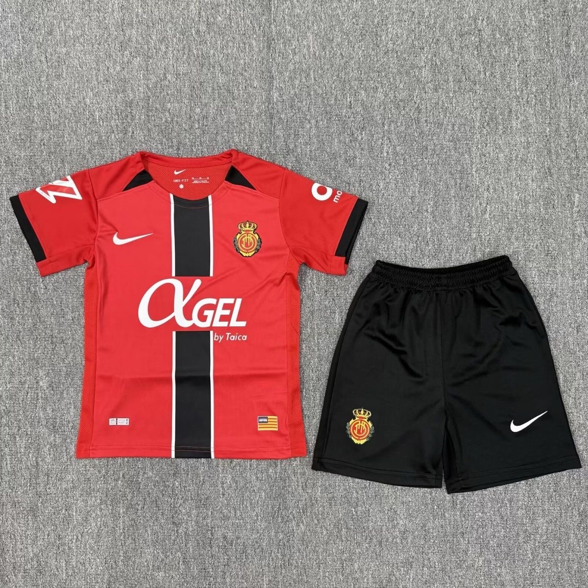 2025/2026 RCD Mallorca Home FootballShirt Kids Size 1:1 Thai Quality