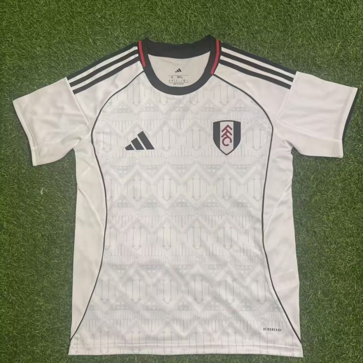 2025/2026 Fulham Home Football Shirt 1:1 Thai Quality