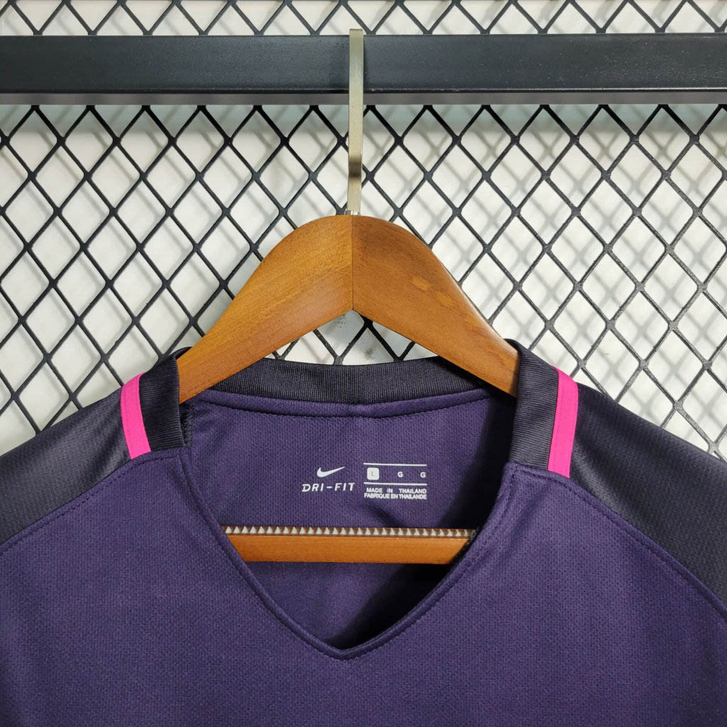 2016/2017 Retro Long Sleeve Barcelona Away Football Shirt