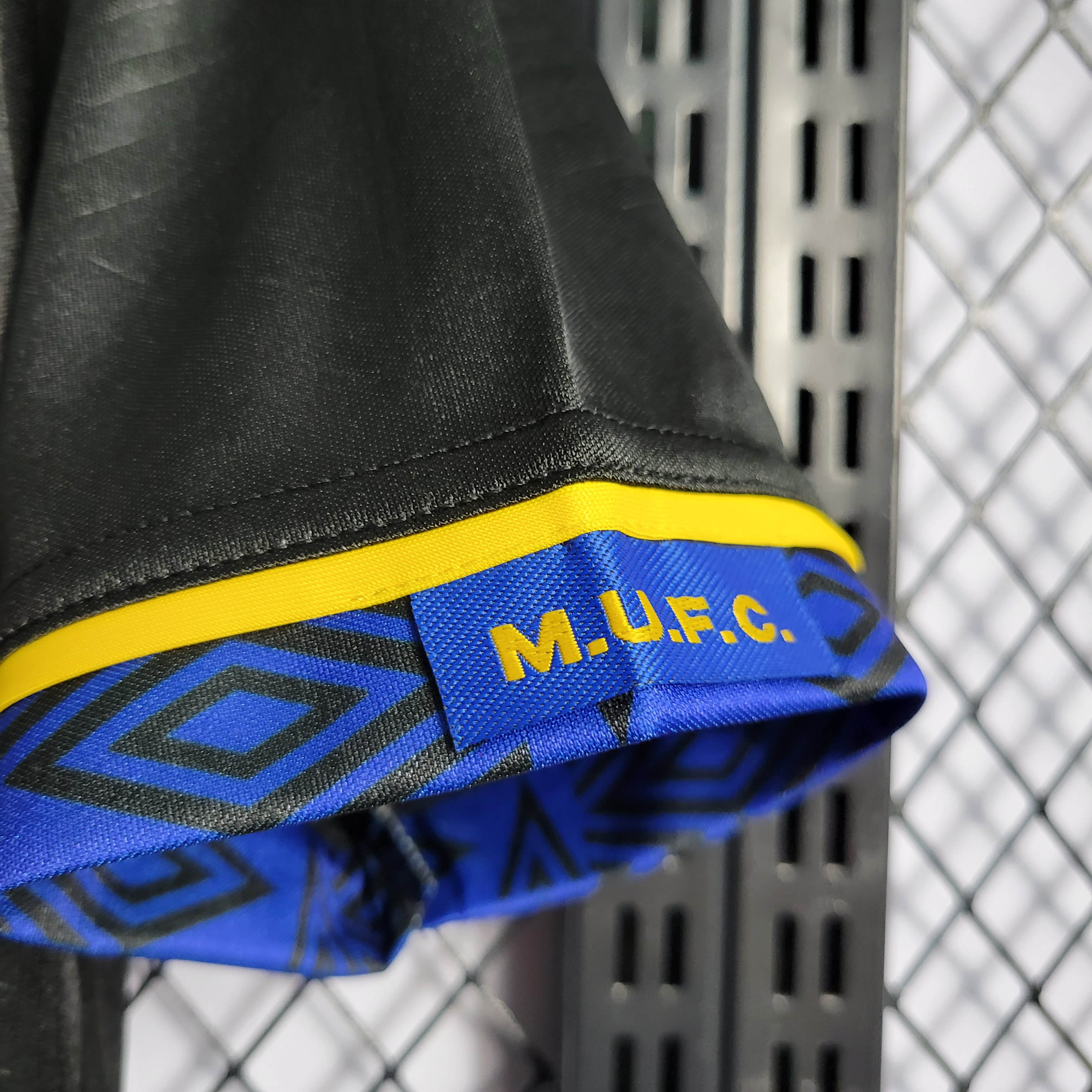 1993/1995 Retro Manchester United Away Football Shirt