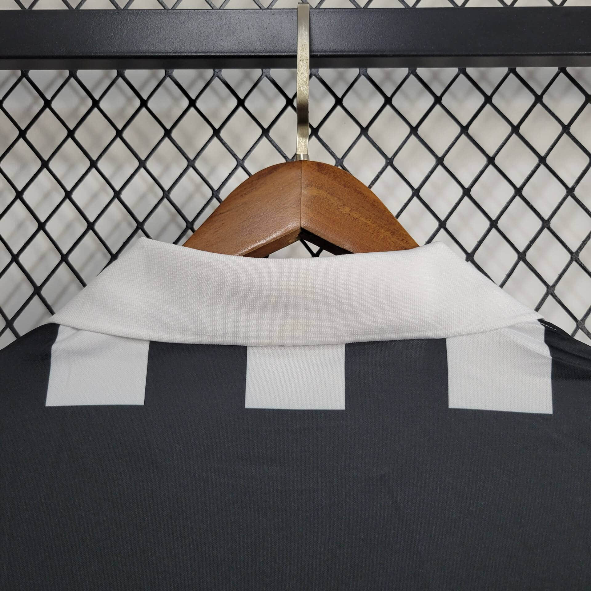 1999/2000 Retro Long Sleeve Newcastle United Home Football Shirt