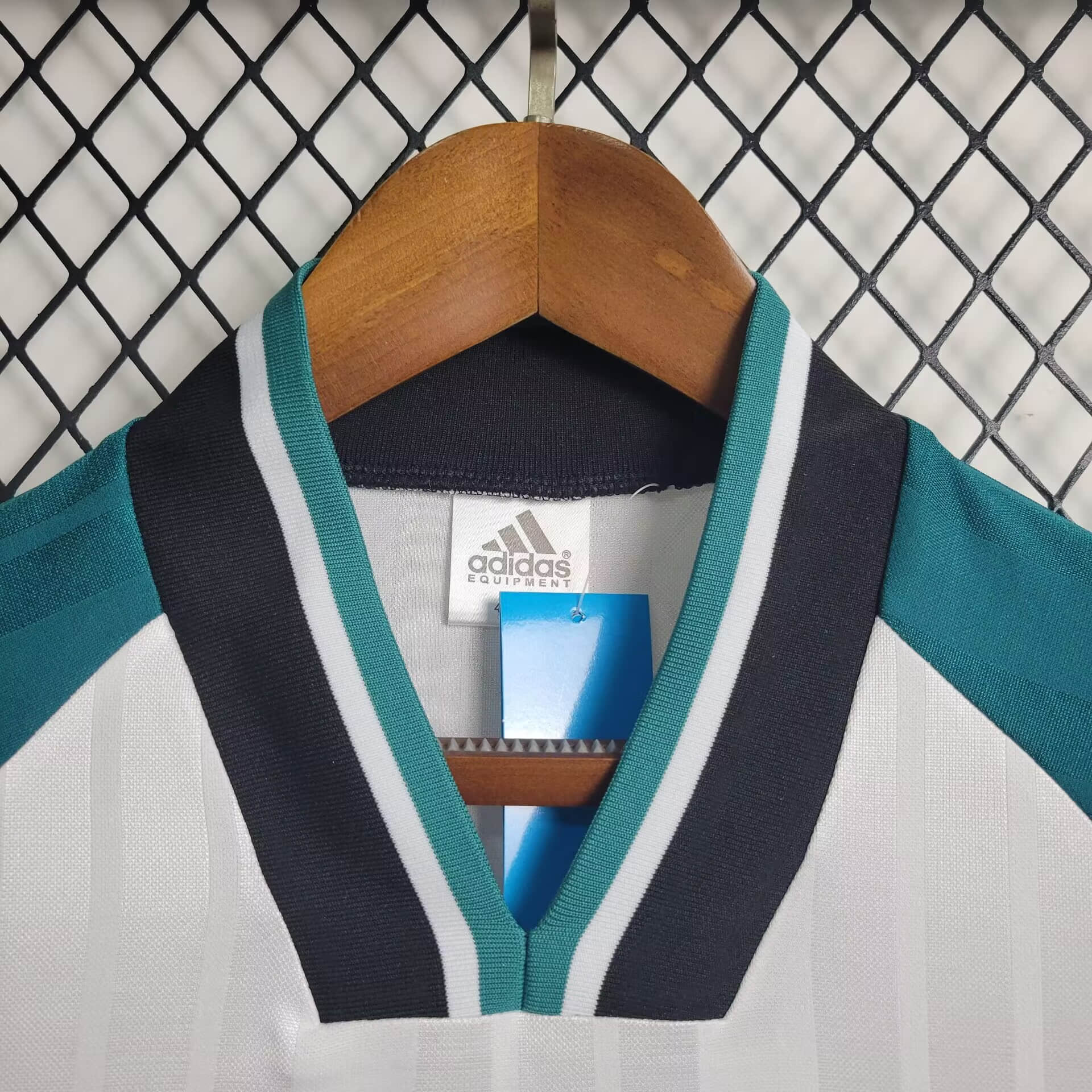 1993/1994 Retro Liverpool Away Football Shirt