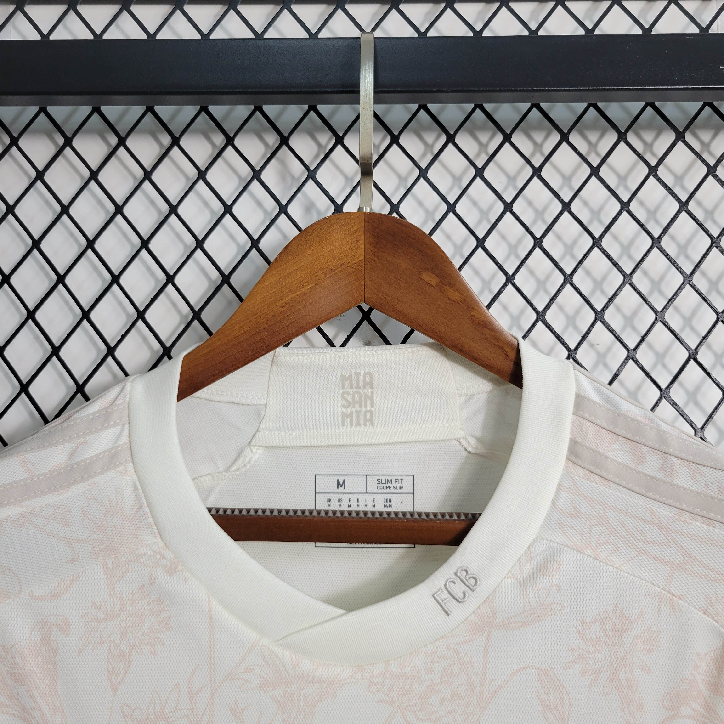 2023/2024 Bayern Munchen Third Away Football Shirt