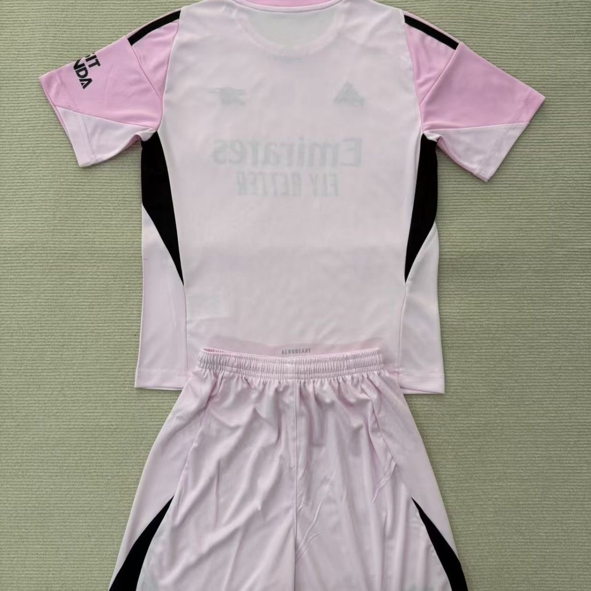 2025/2026 Arsenal Goalkeeper Football Shirt Kids Size 1:1 Thai Quality