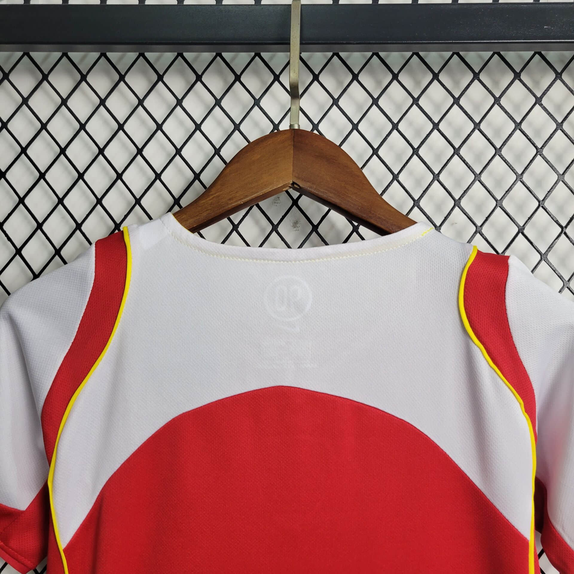 2004/2005 Retro Arsenal Home Football Shirt Kids Size