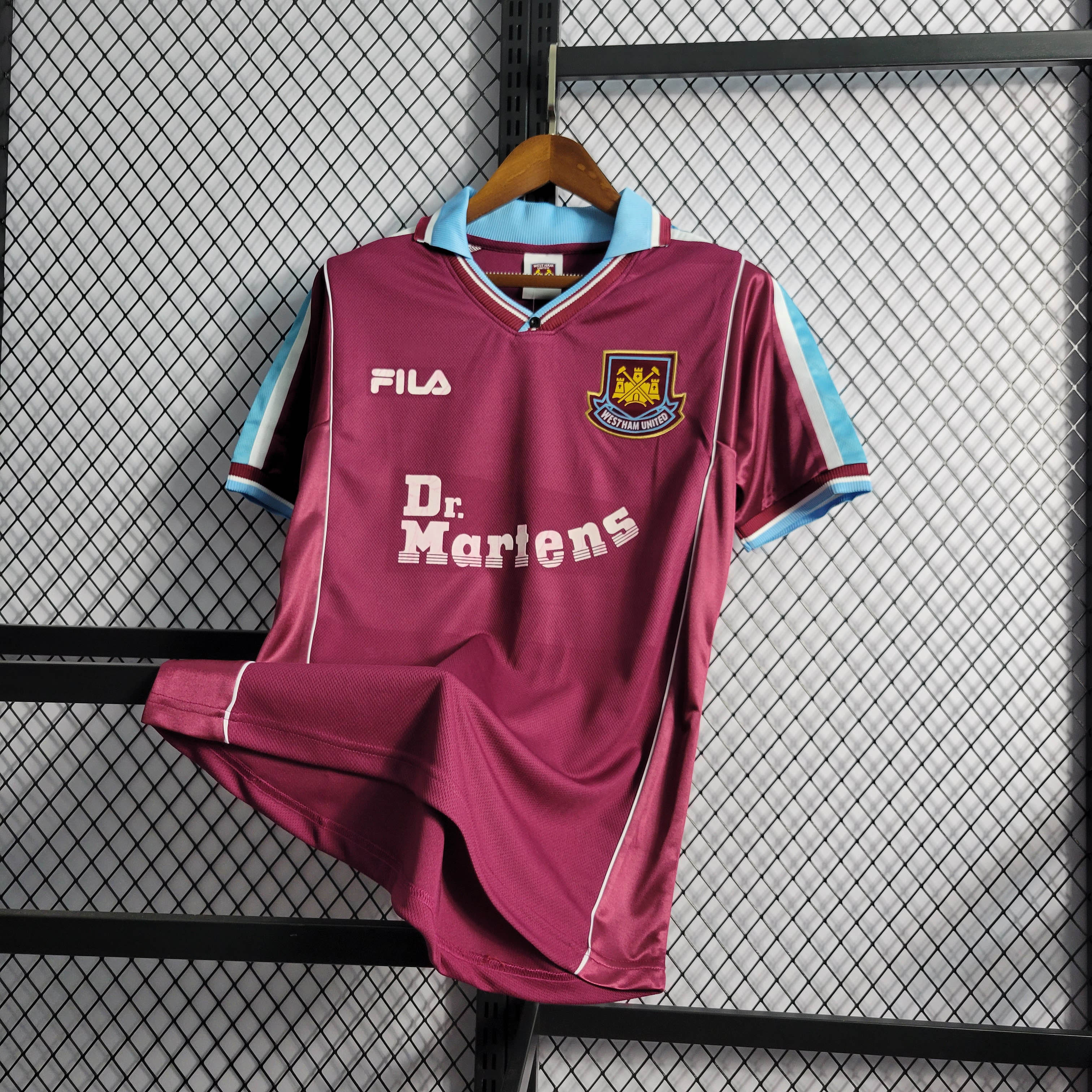 1999/2000 Retro West Ham United Home Football Shirt