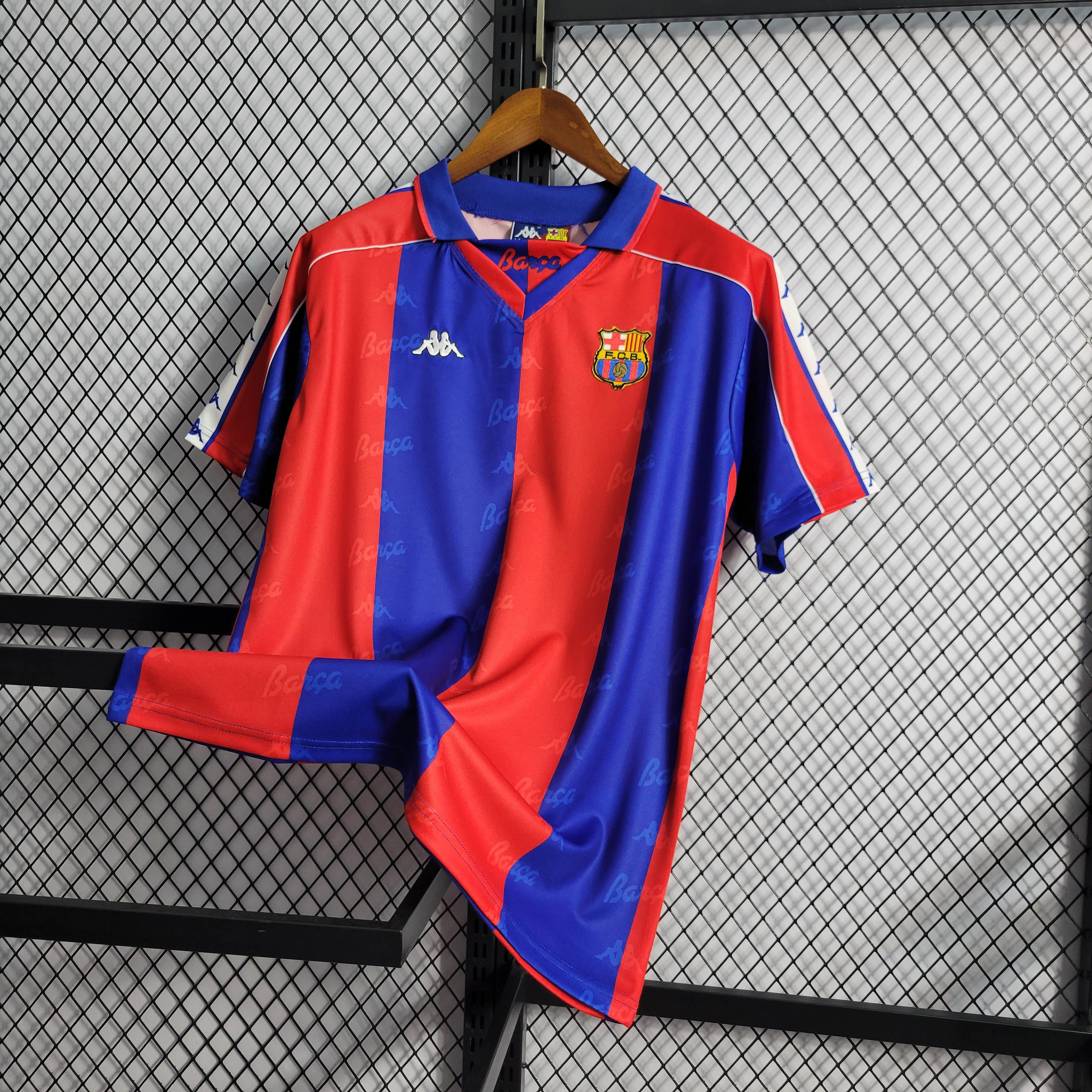 1992/1994 Retro Barcelona Home Football Shirt