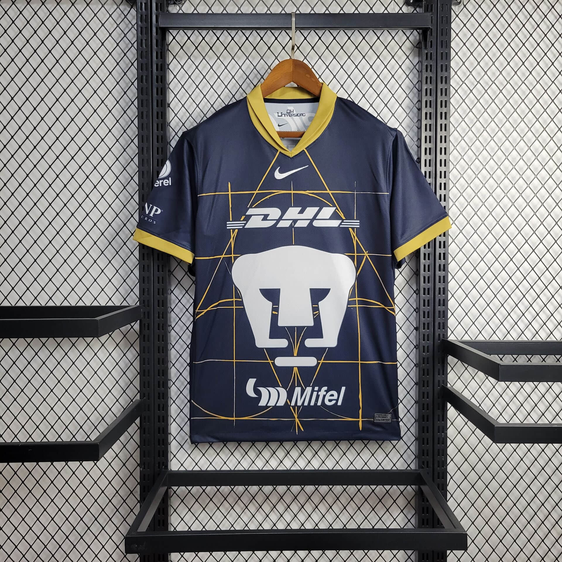 2024/2025 Pumas UNAM Away Football Shirt