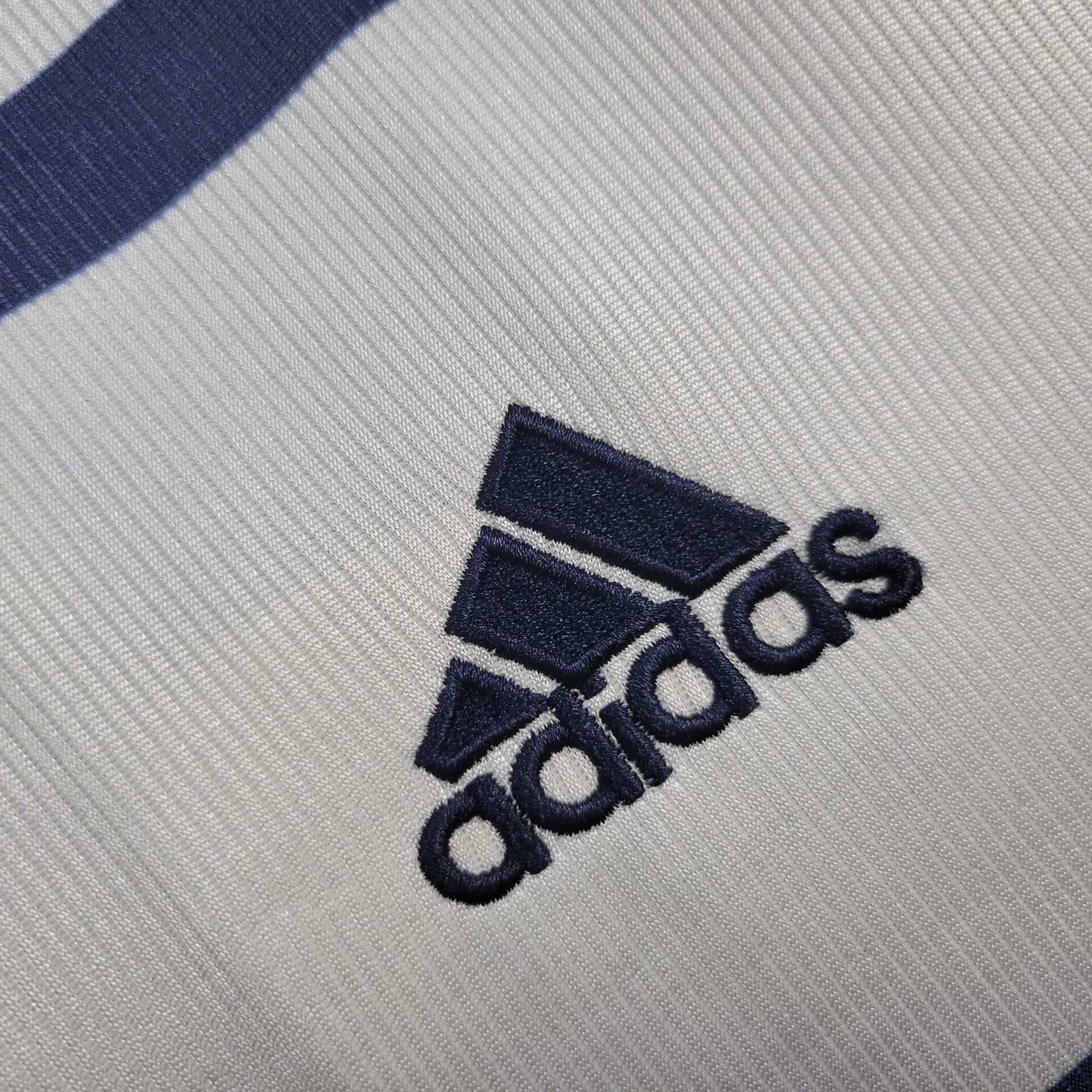 1998/2000 Retro Bayern Munchen Home Football Shirt