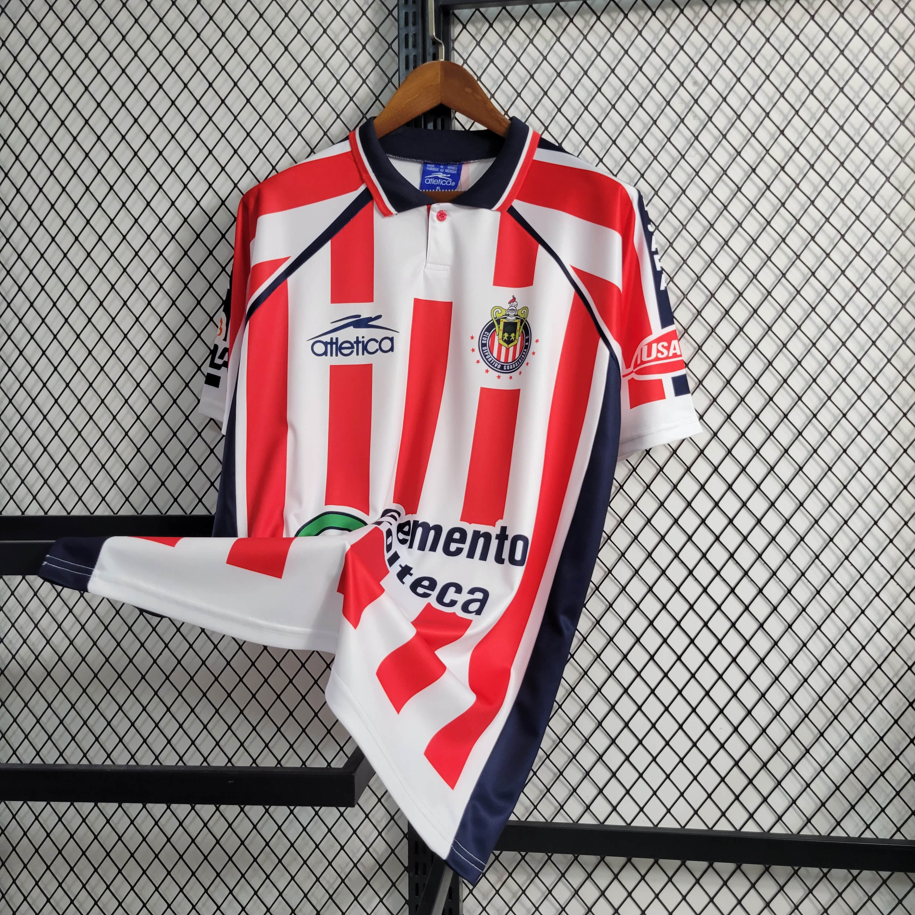 2002/2003 Retro Chivas de Guadalajara Home Football Shirt