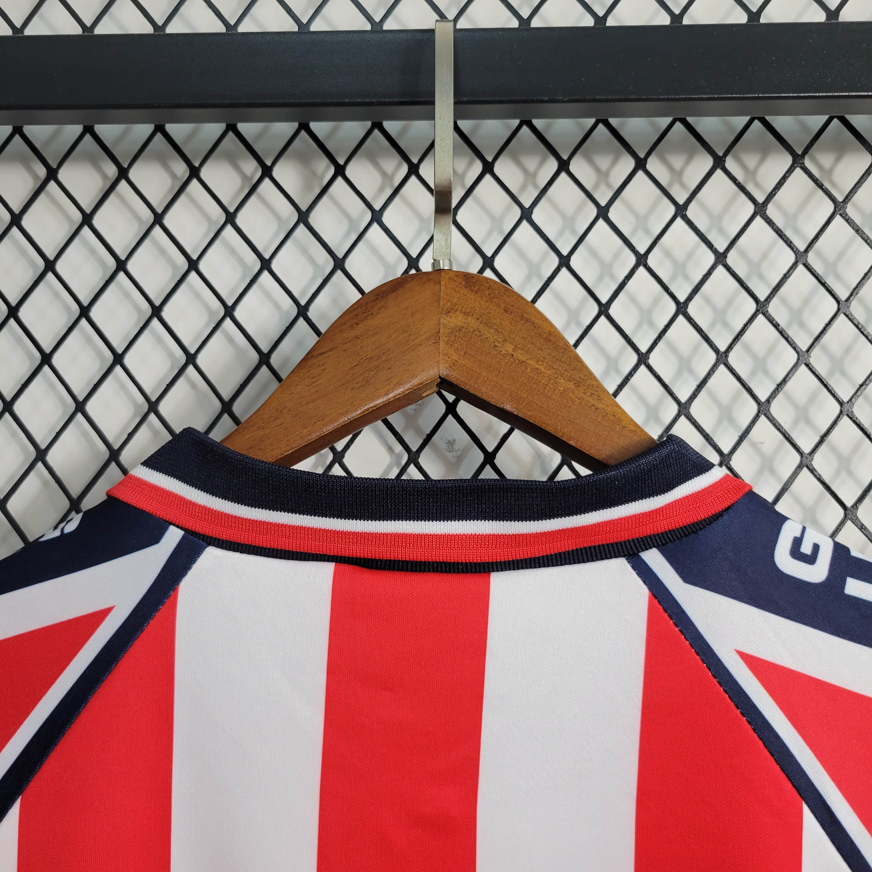 2002/2003 Retro Chivas de Guadalajara Home Football Shirt