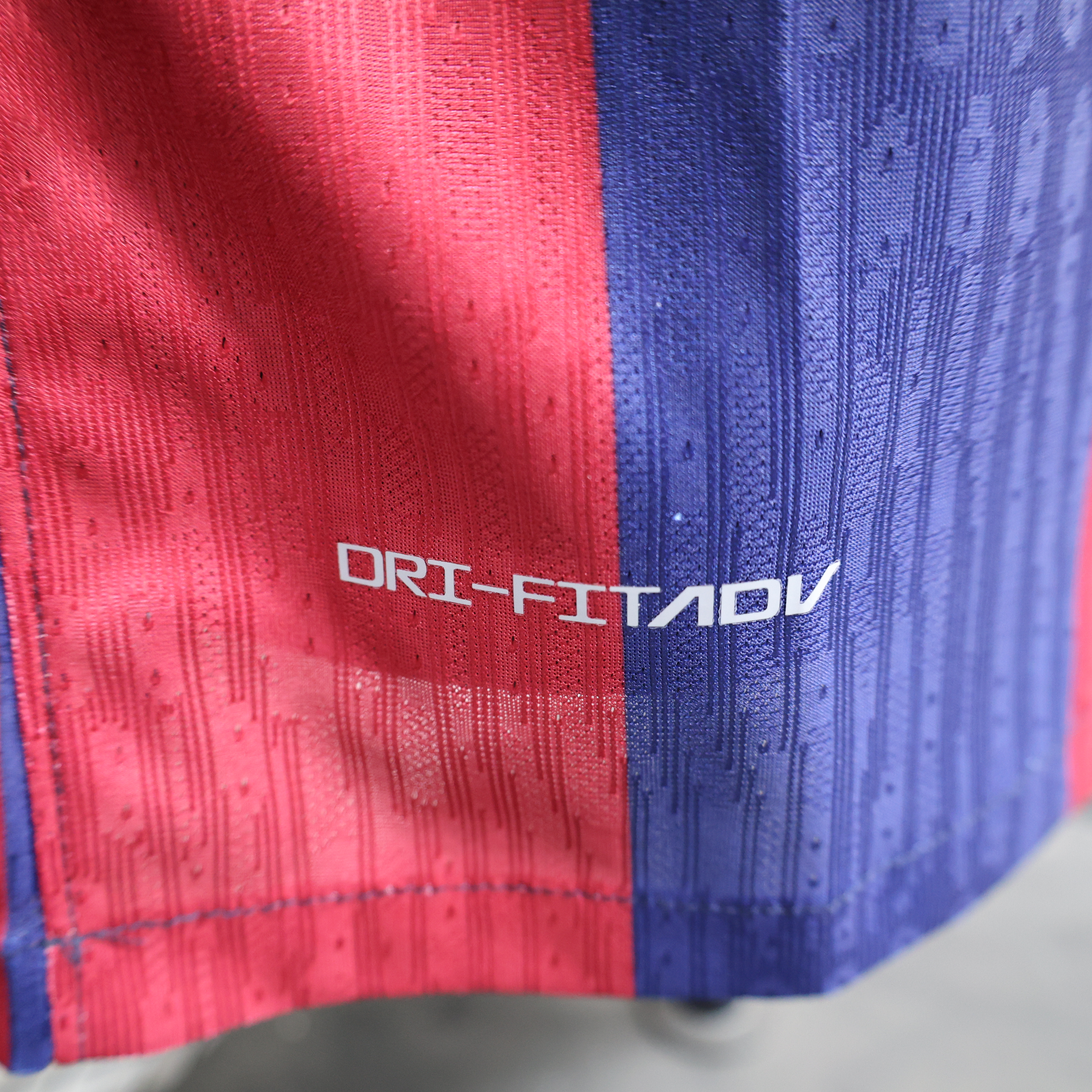 2025/2026 Barcelona Player Home Football Shirt