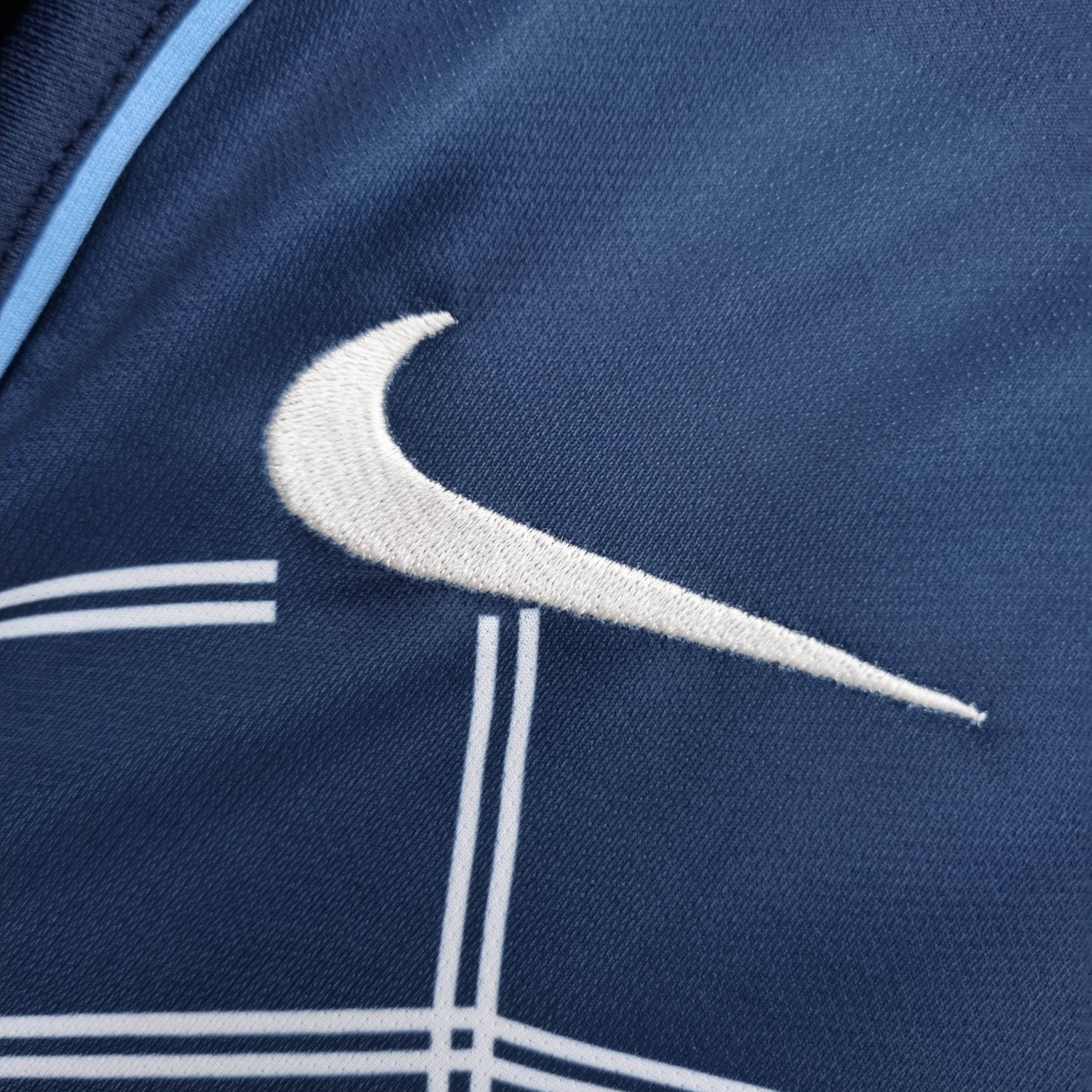 2004/2005 Retro Atletico Madrid Away Football Shirt