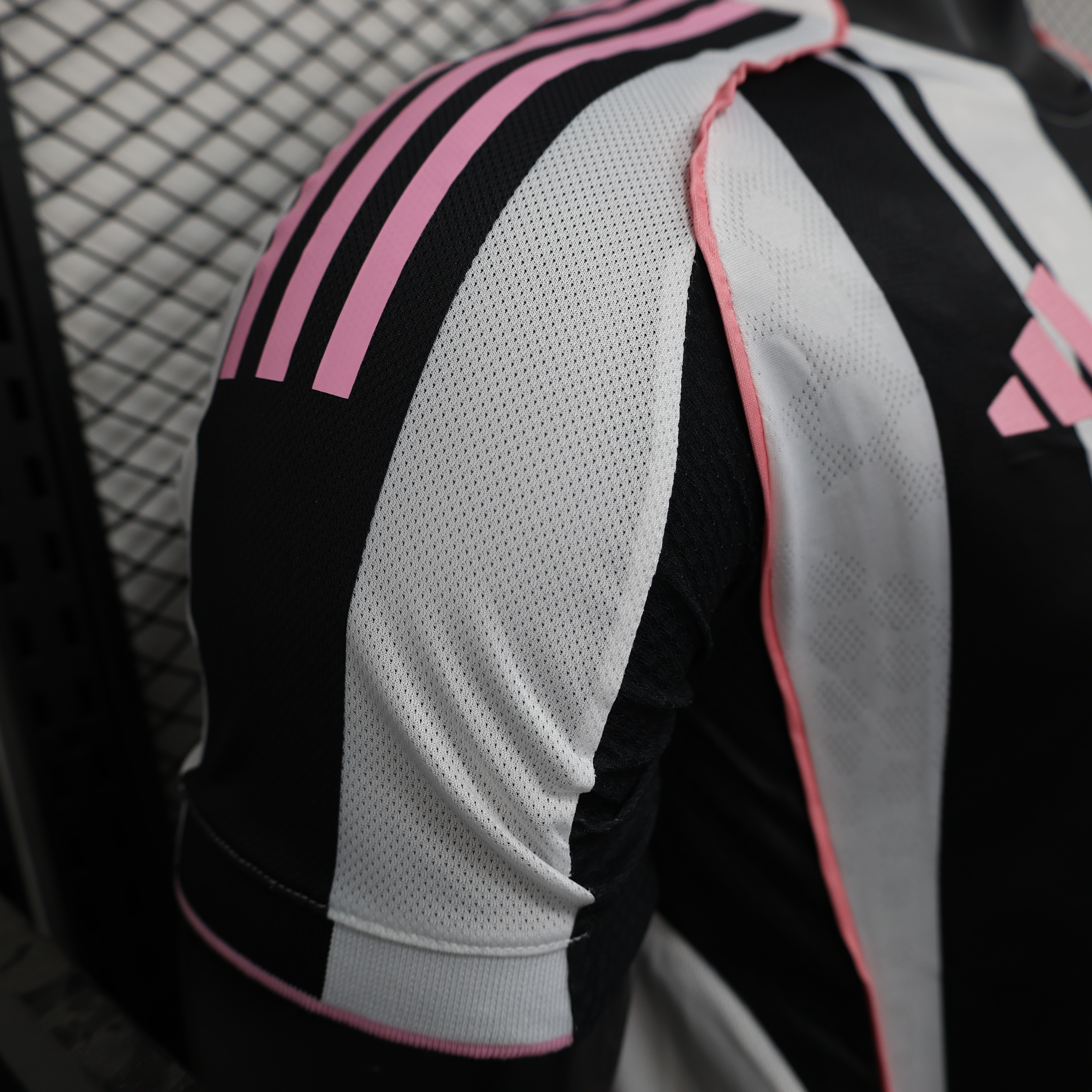 2025/2026 Player Version Juventus Home Football Shirt