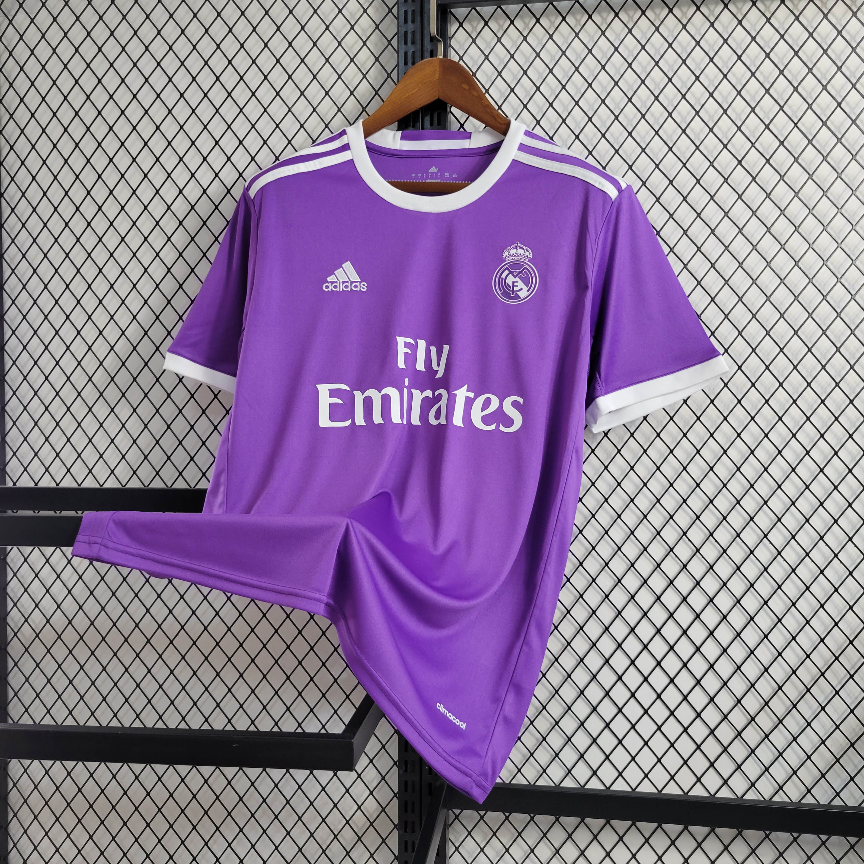 2016/2017 Retro Real Madrid Away Football Shirt