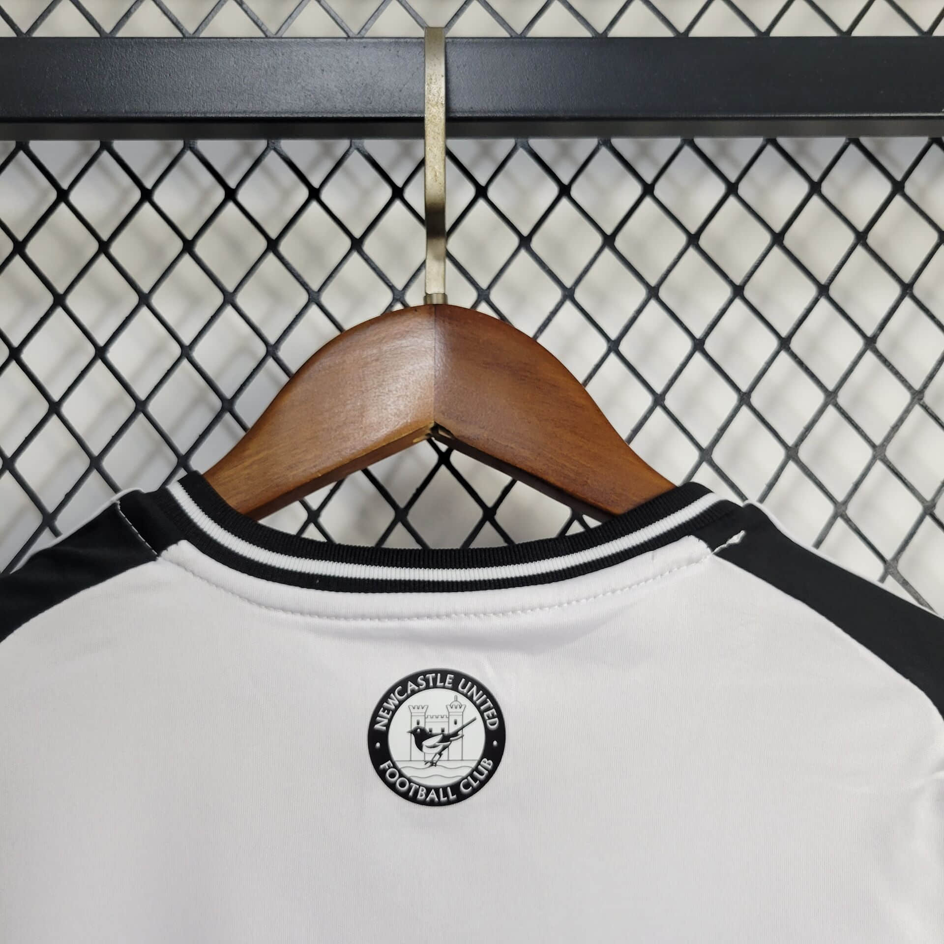 2024/2025 Newcastle United Home Football Shirt Kids Size