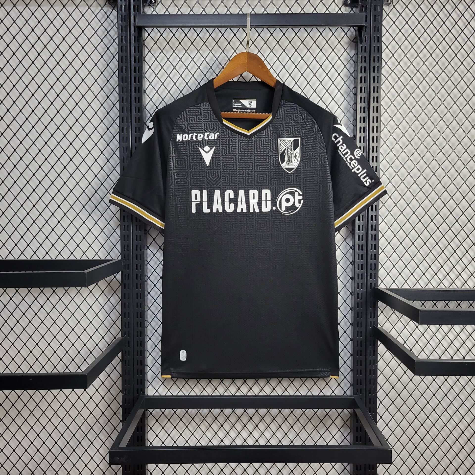 2024/2025 Vitoria Guimaraes Away Football Shirt
