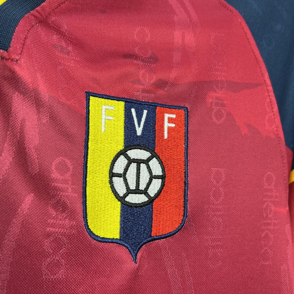 2000 Retro Venezuela Home Football Shirt
