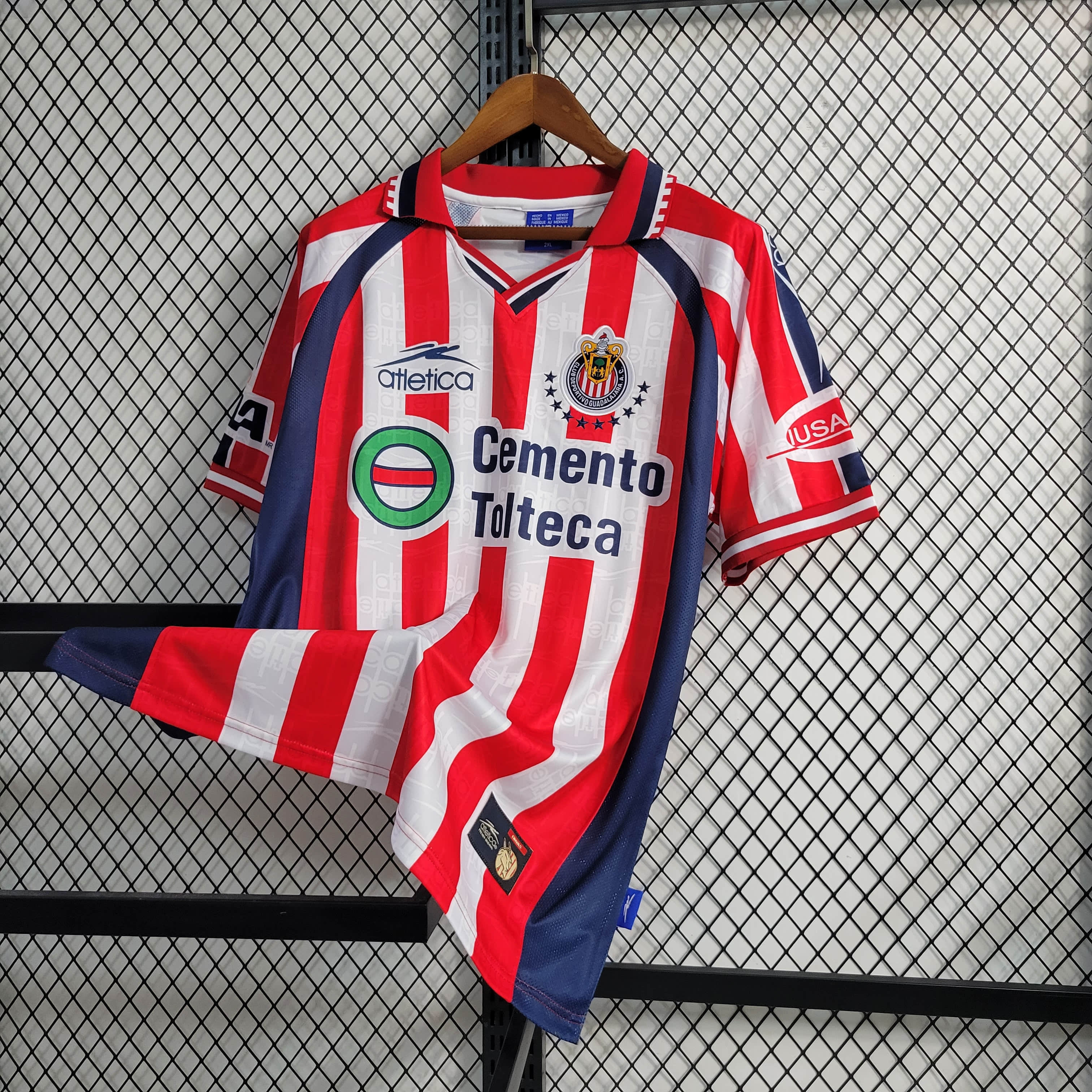1999/2000 Retro Chivas de Guadalajara Home Football Shirt