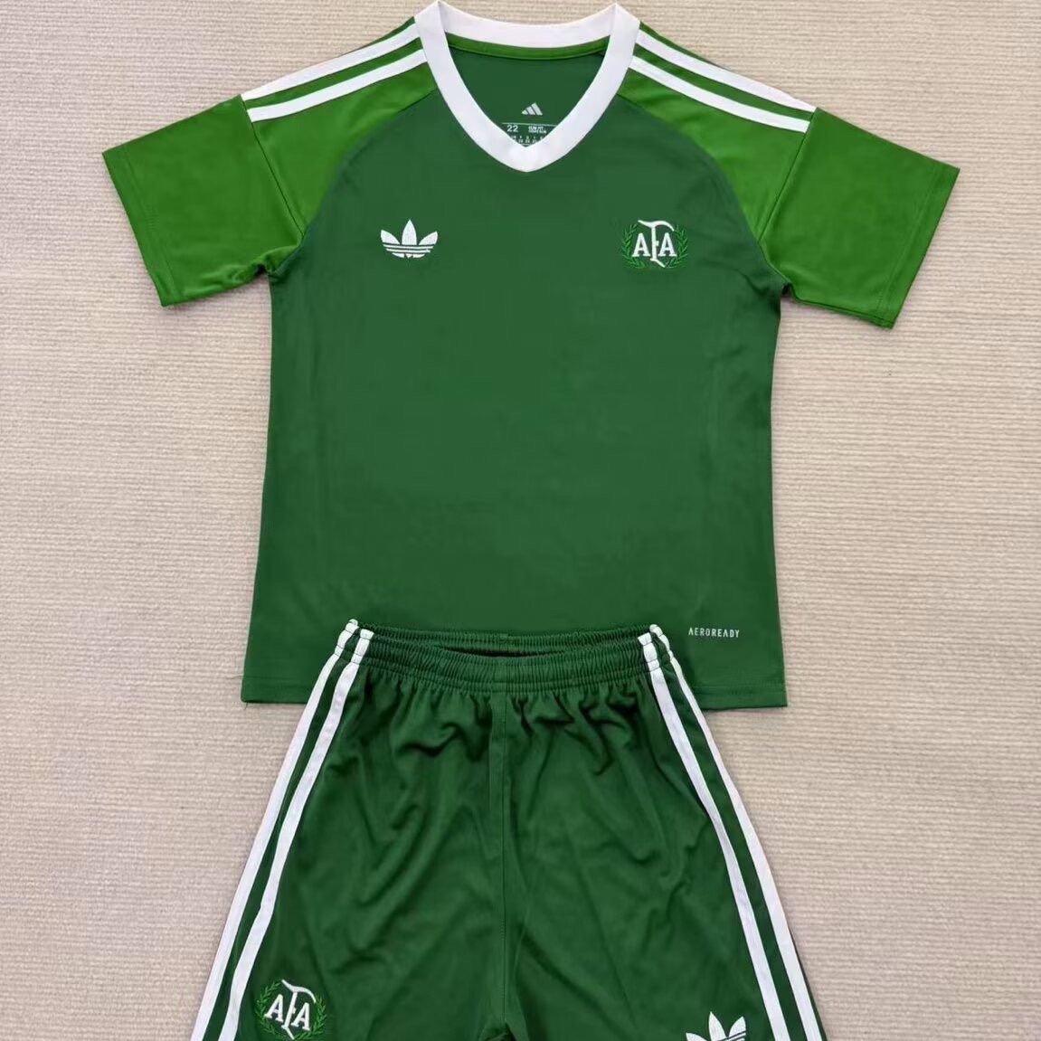 2025/2026 Argentina GoalkeeperFootball Shirt Kids Size 1:1 Thai Quality