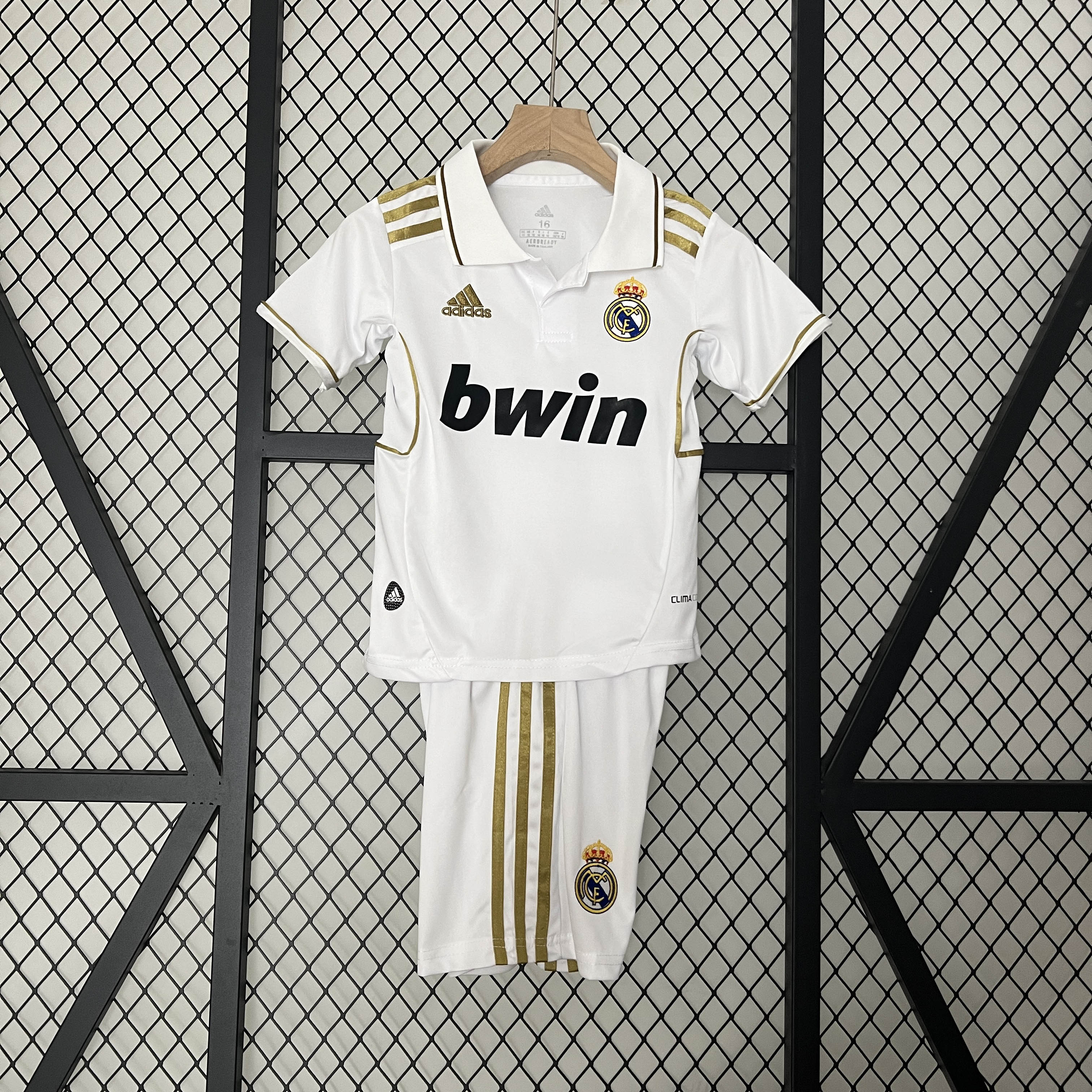 2011/2012 Retro Real Madrid Home Football Shirt Kids Size