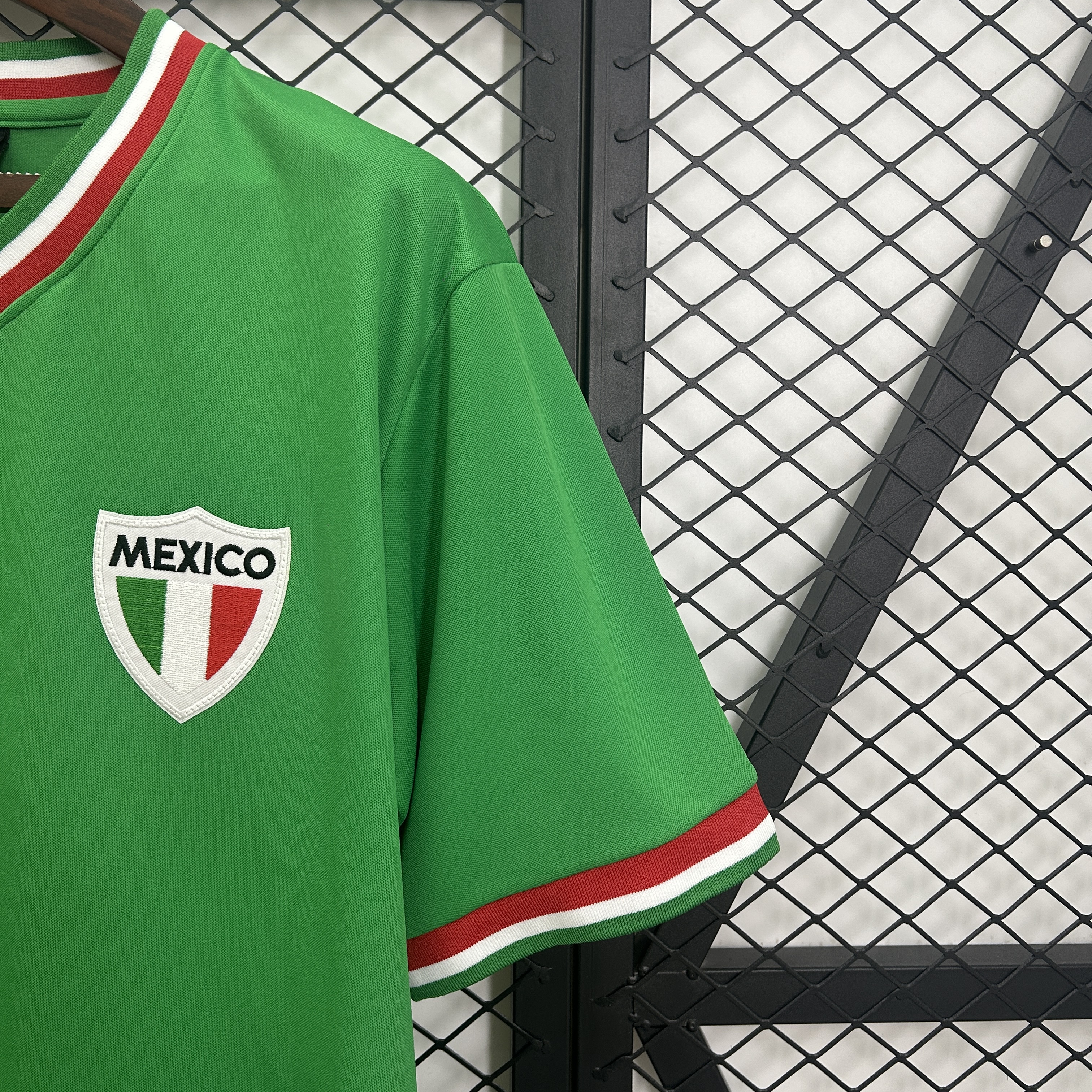 1970 Retro Mexico Home Football shirt 1:1 Thai Quality