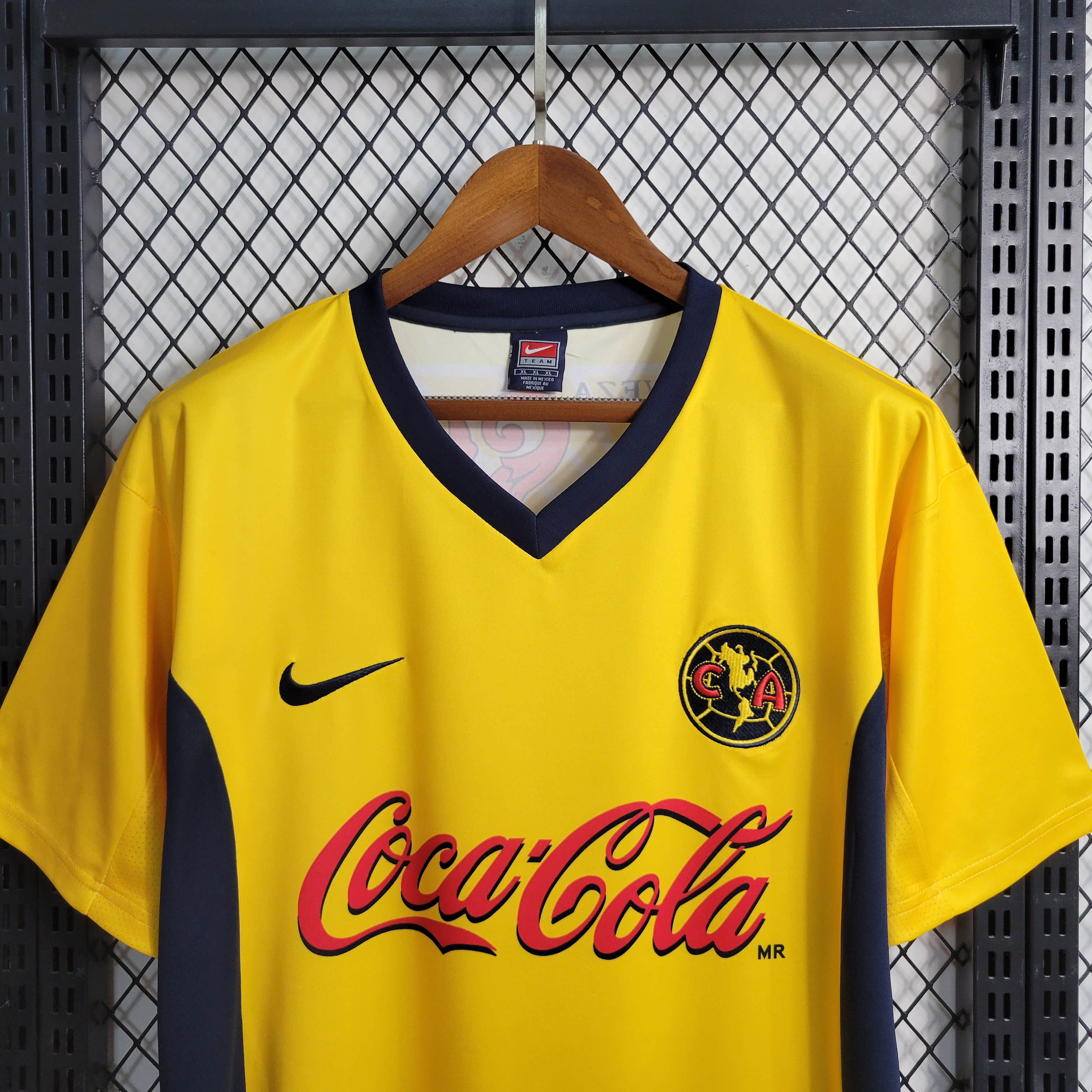 2001/2002 Retro Club América Home Football Shirt