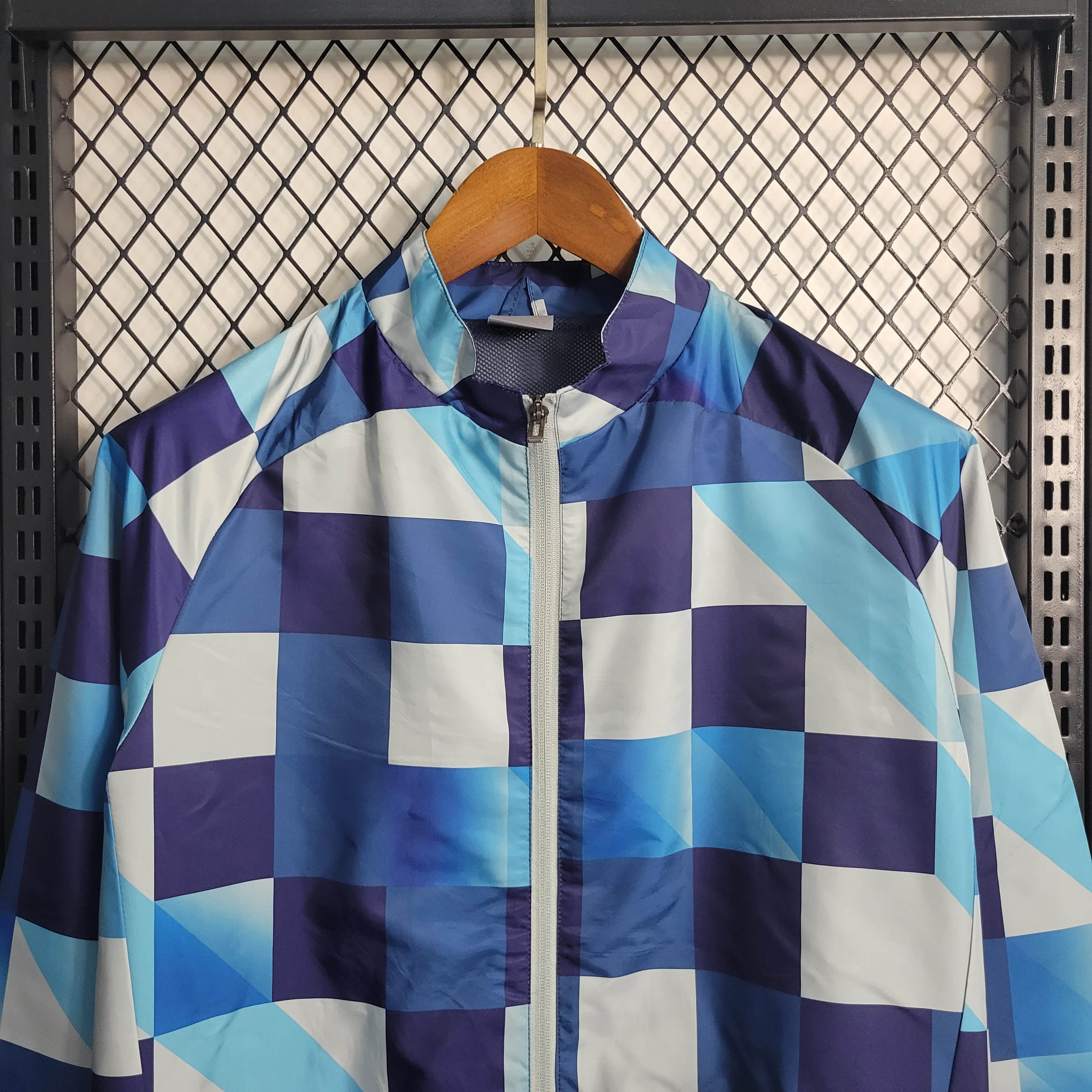 2023/2024 Manchester City Windbreaker Football Shirt