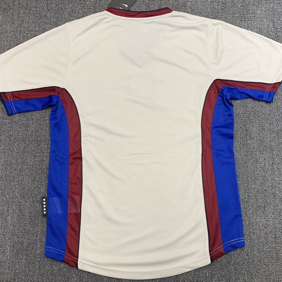 1998/1999 Retro Barcelona Away White Football Shirt