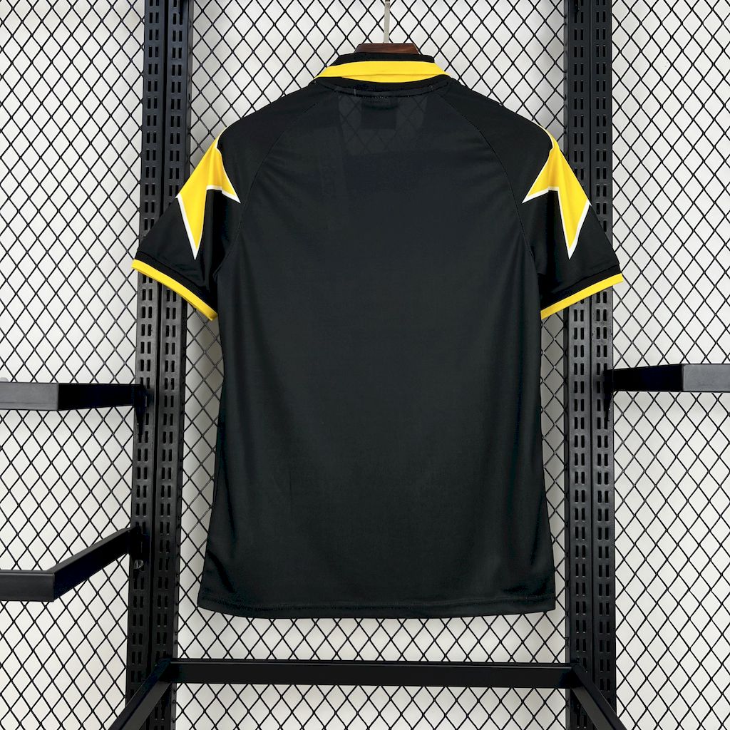 1996/1997 Retro Juventus Third Away Football Shirt