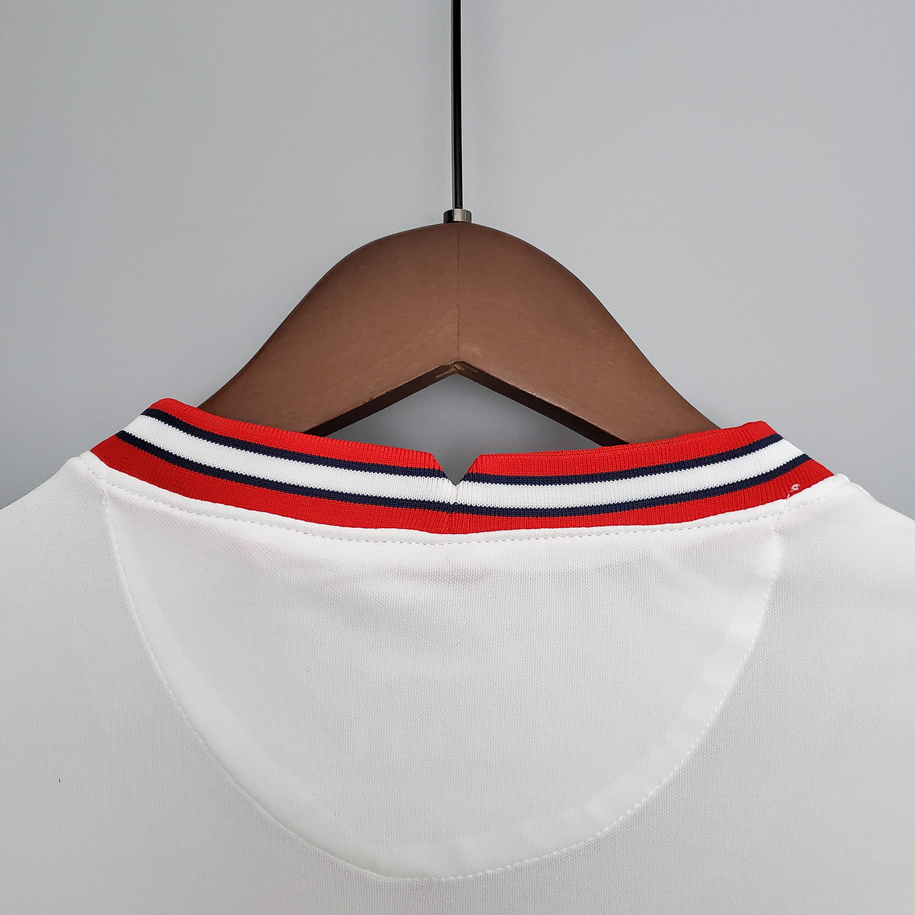 2021/2022 Paris Saint-Germain Fourth Away Football Shirt