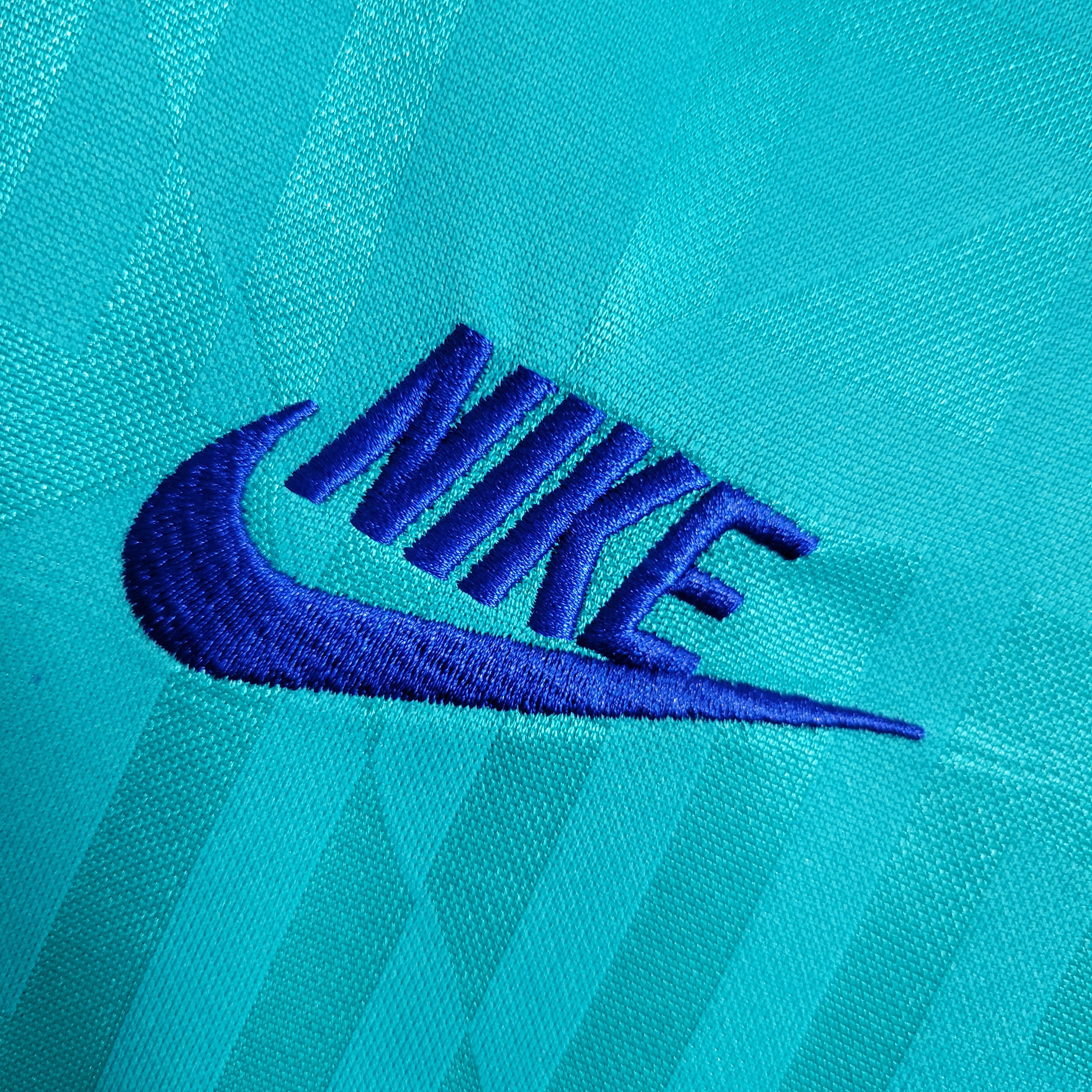 2019/2020 Retro Barcelona Third Away Football Shirt