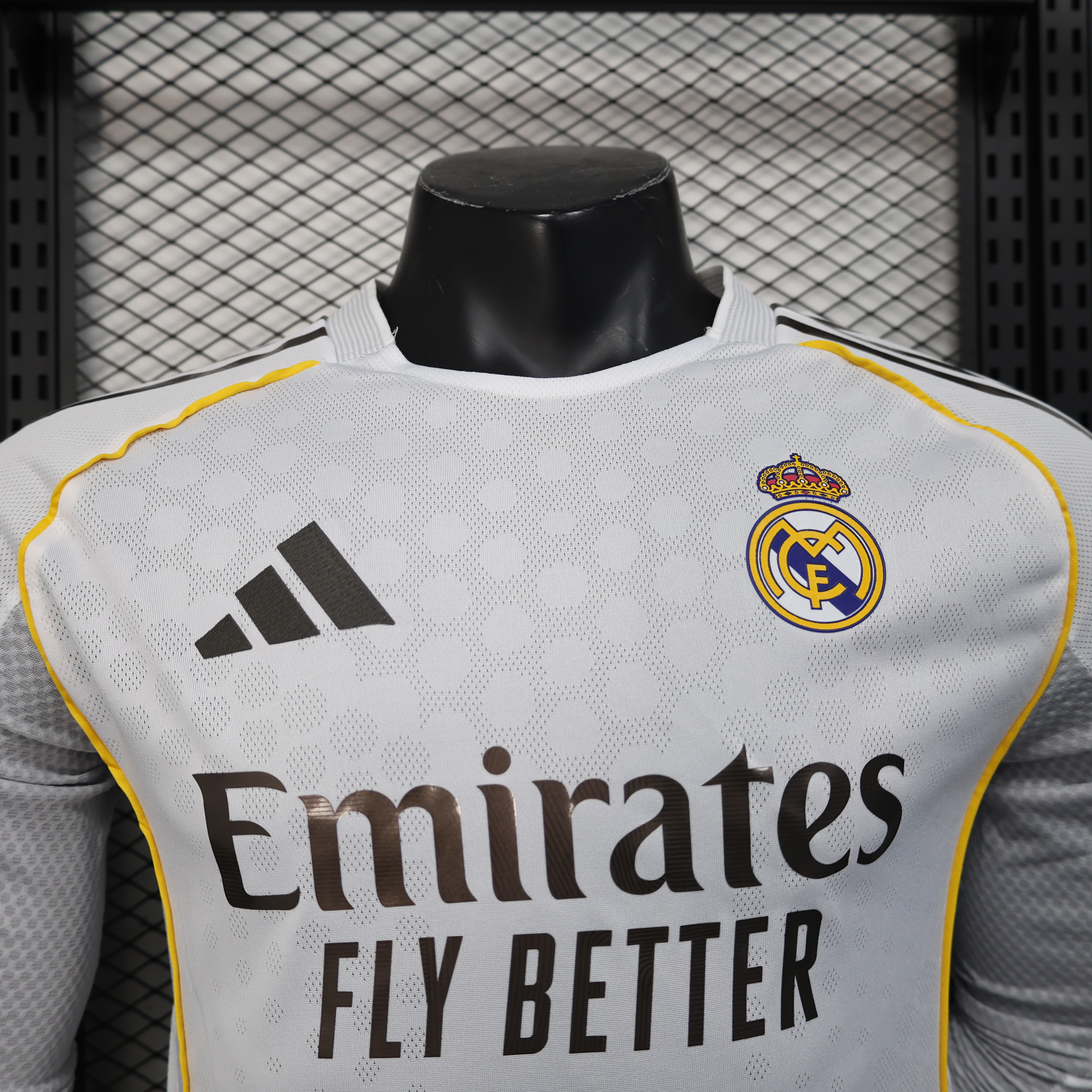 2025/2026 Long Sleeve Player Version Real Madrid Home Football Shirt