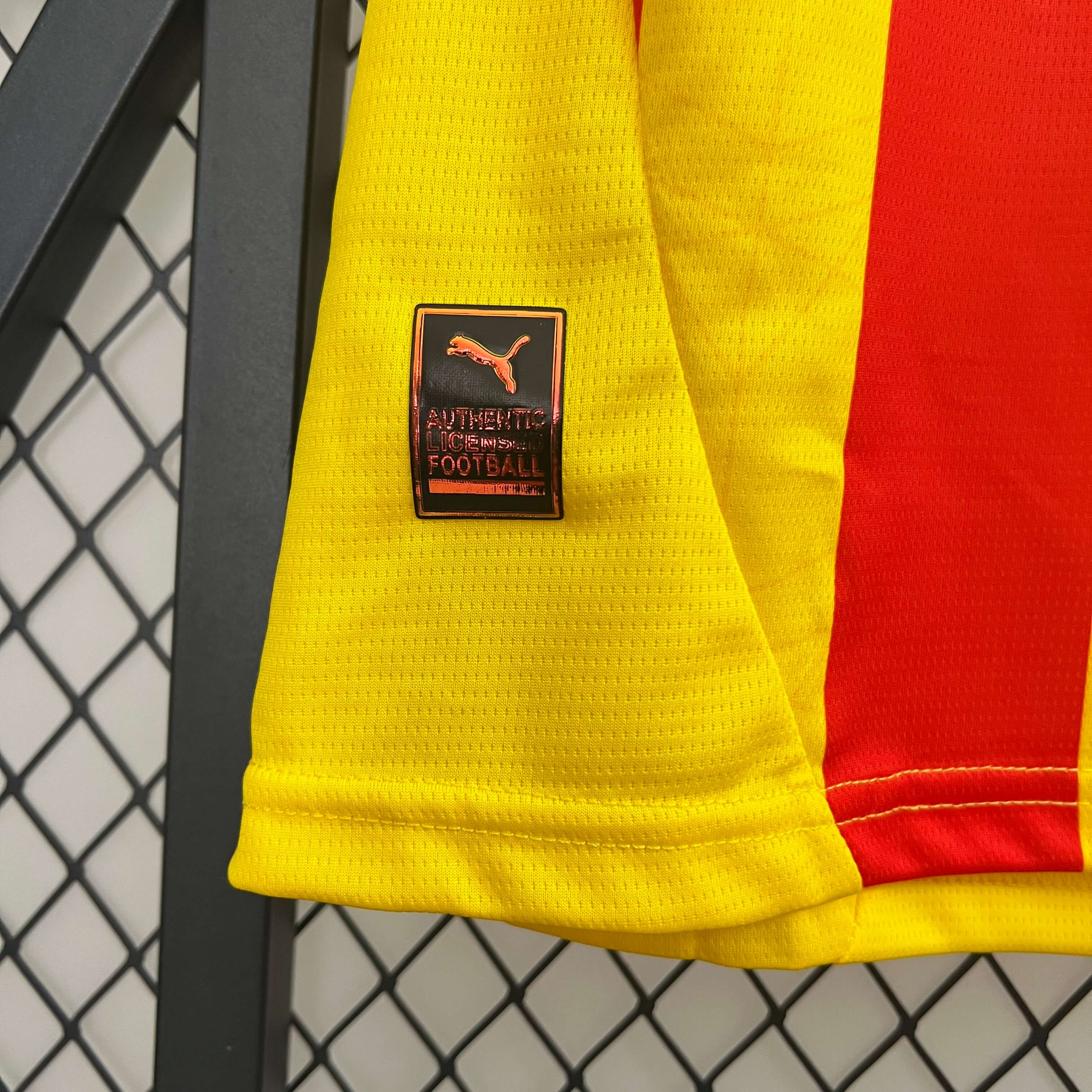 2024/2025 RC Lens Home Football Shirt