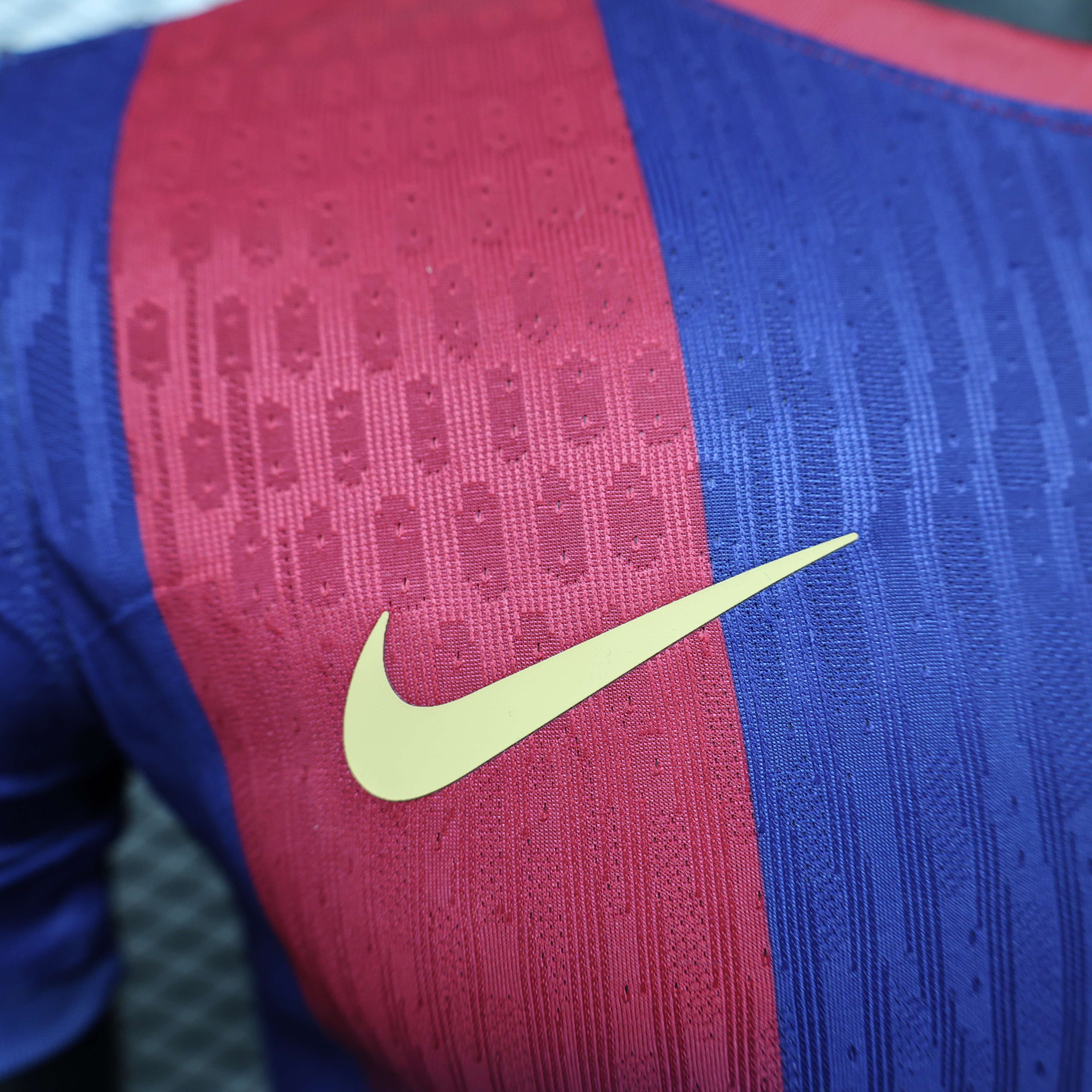 2025/2026 Barcelona Player Home Football Shirt