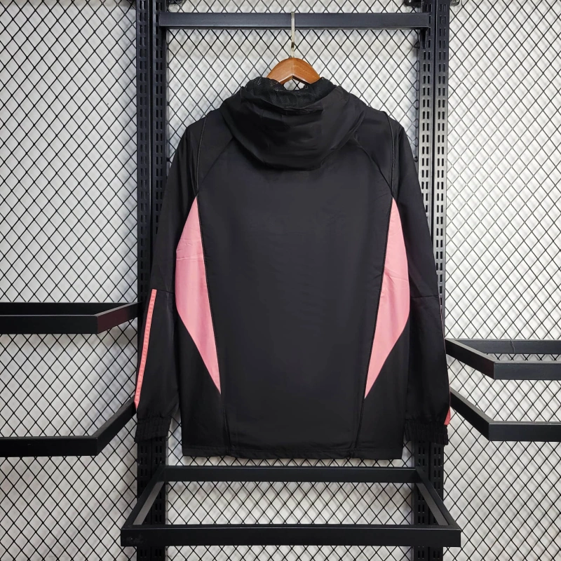 2025/2026 Bayern Munich  Windbreaker Football Shirt