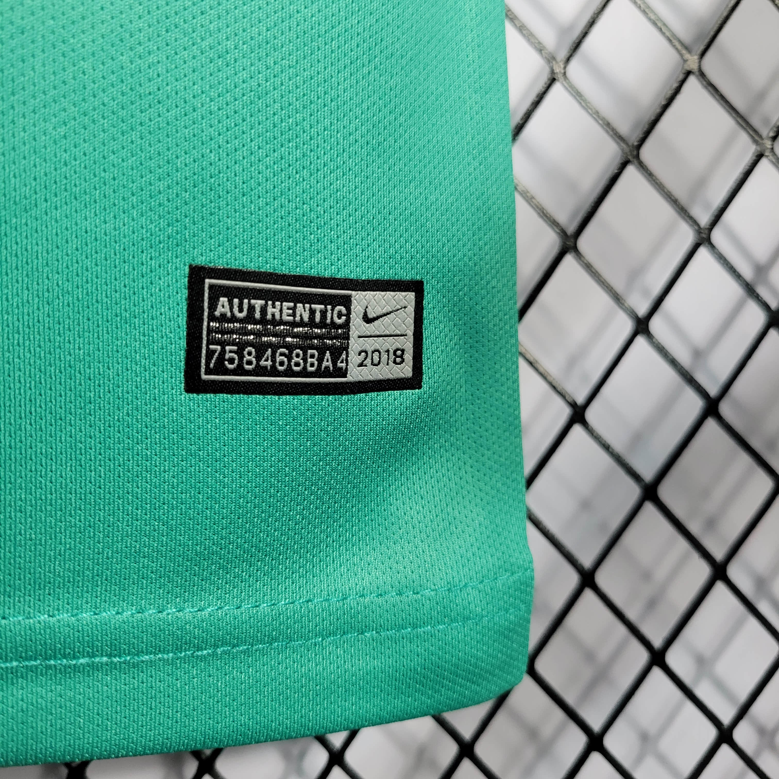 2018/2019 Retro Tottenham Hotspur Third Away Football Shirt