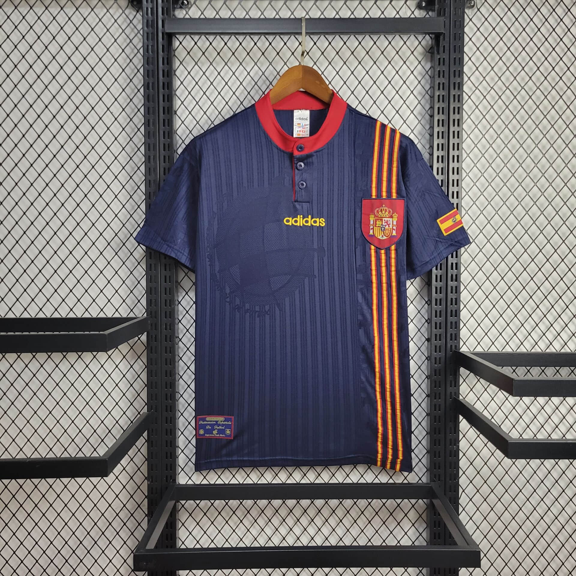 1996 Retro Spain Away Football Shirt