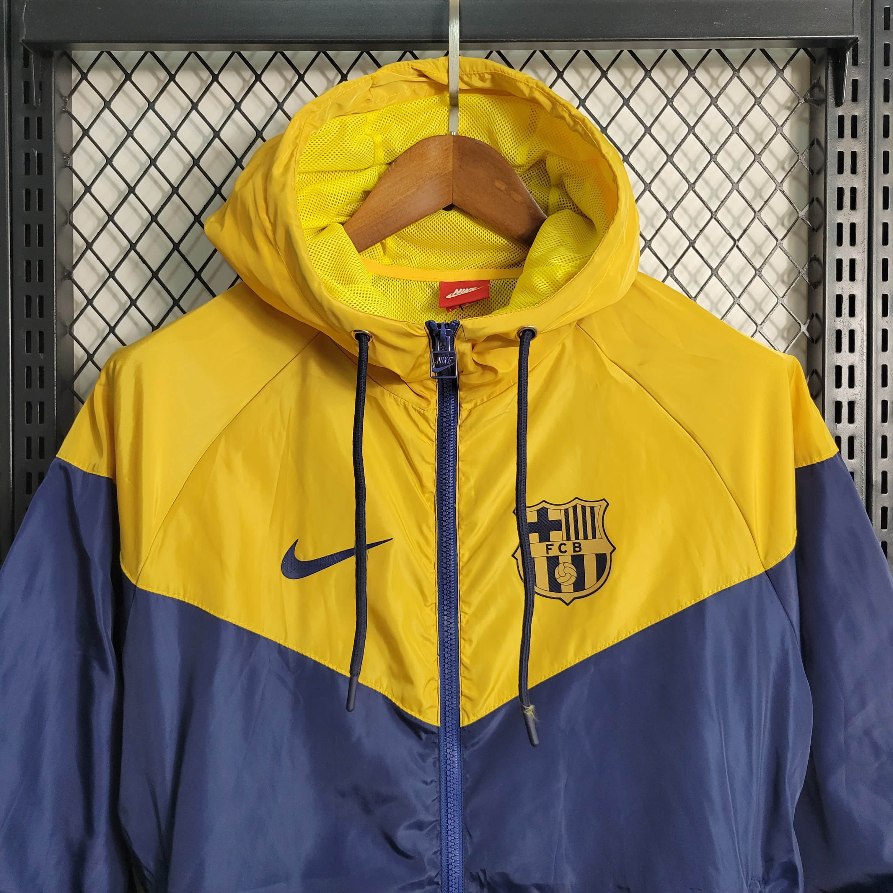 2023/2024 Barcelona Windbreaker(Yellow-Navy Blue)Football Shirt