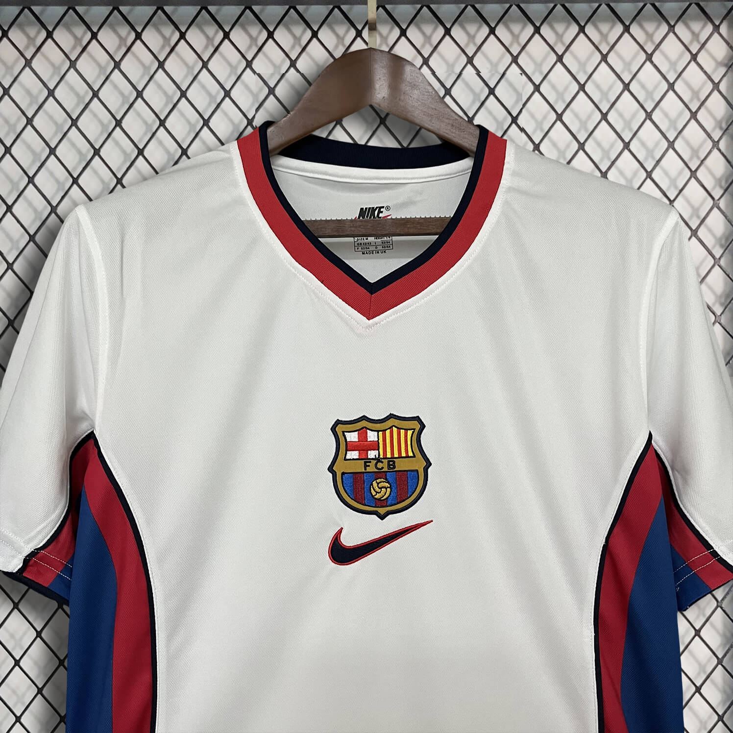 1998/1999 Retro Barcelona Away White Football Shirt