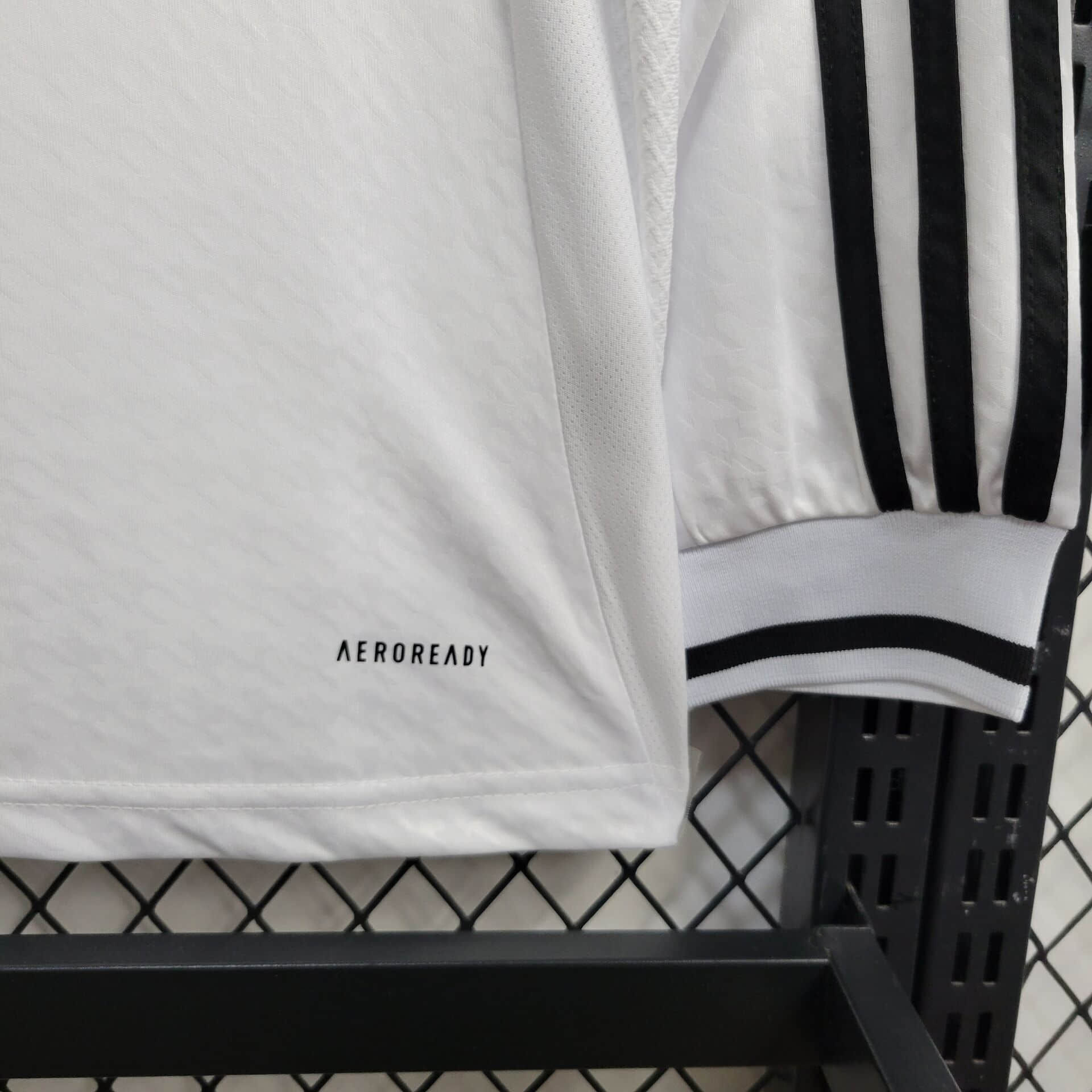 2024/2025 Long Sleeve Real Madrid Home Football Shirt