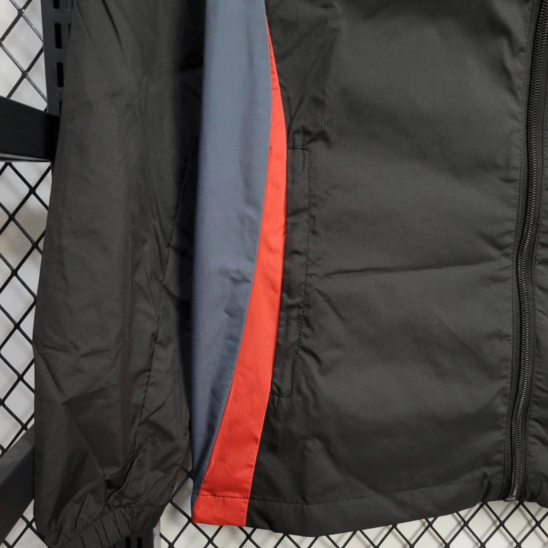 2025/2026 Manchester United Windbreaker Football shirt