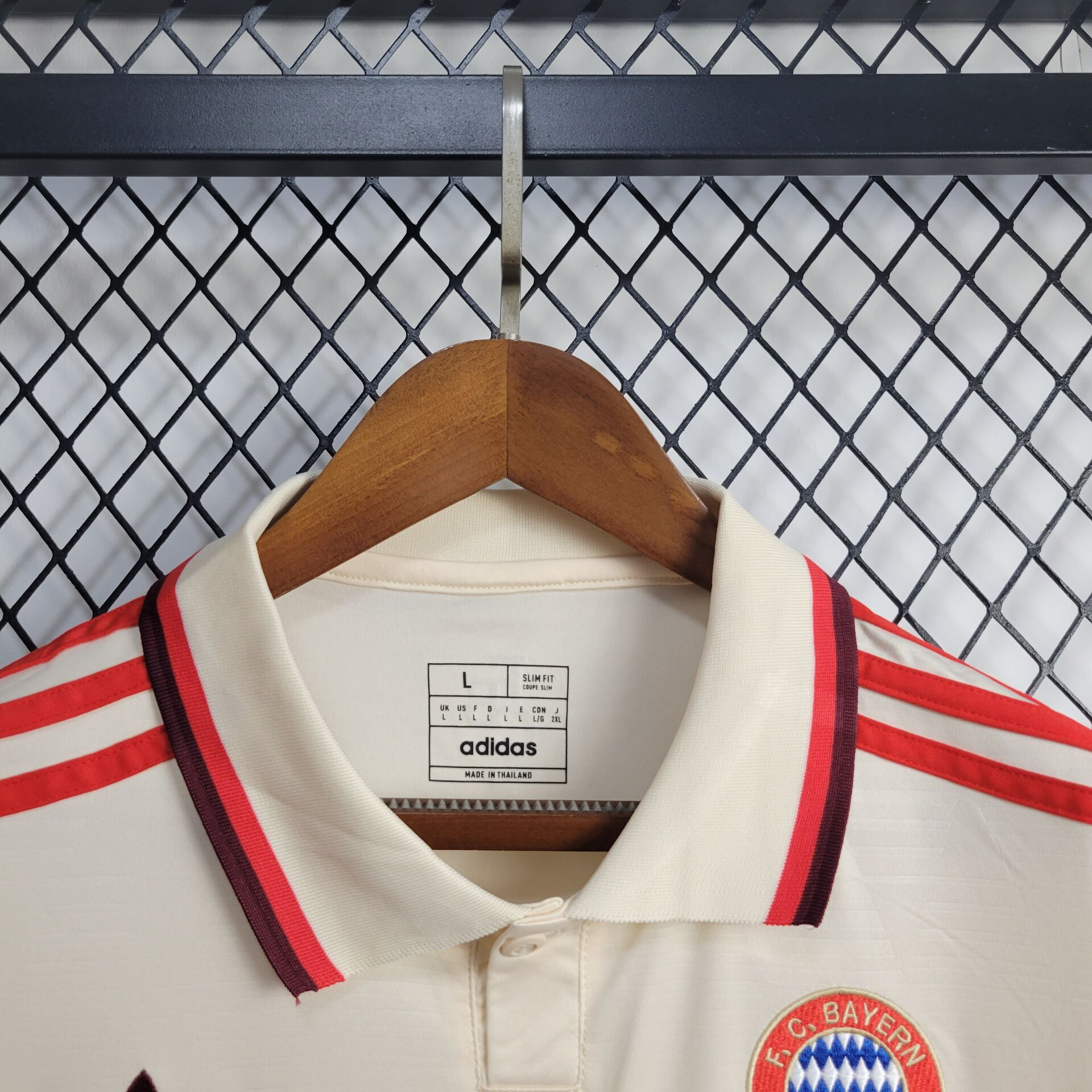 2024/2025 Bayern Munchen Third Away Football Shirt
