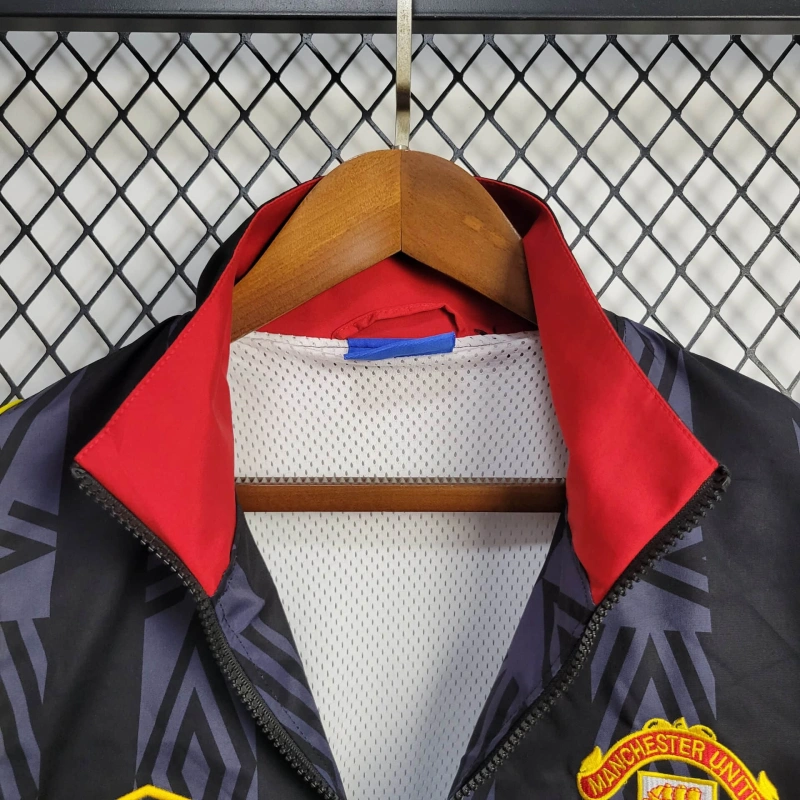 2025/2026 Manchester United Windbreaker Football Shirt
