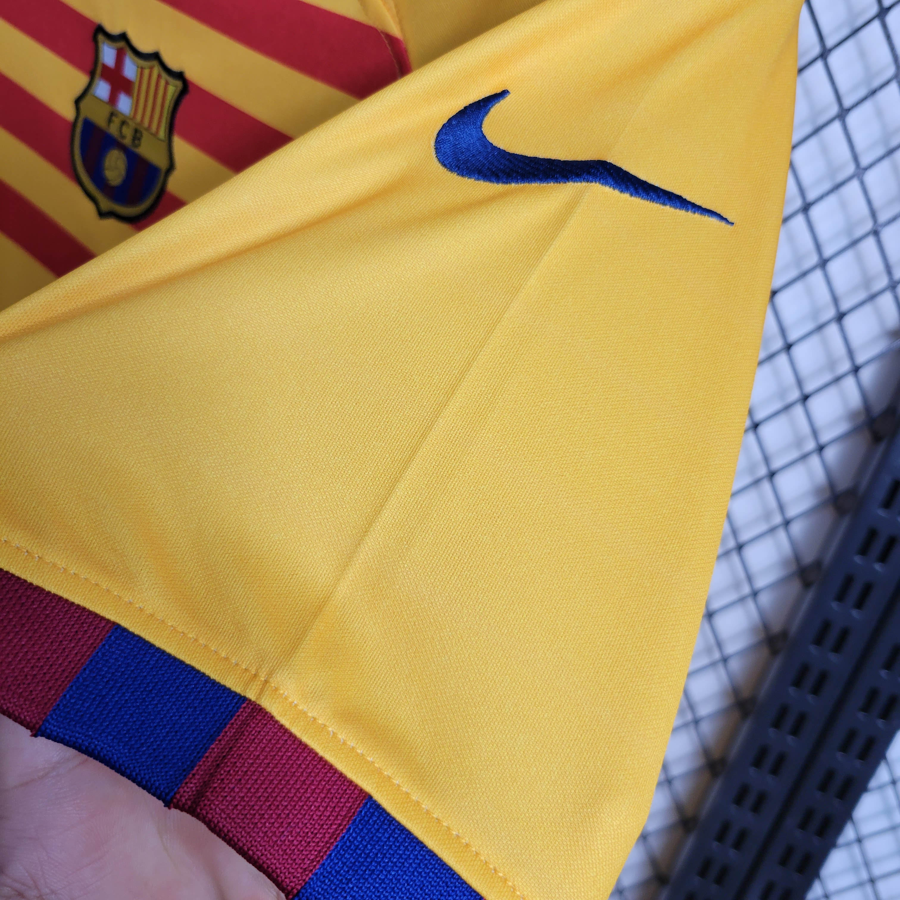 2022/2023 Barcelona Fourth Away Football Shirt